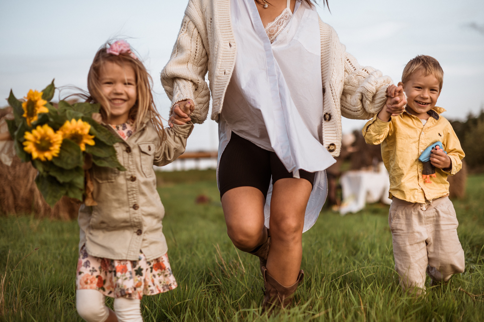 Picknick im Feld. Hochzeitsfotografin Leipzig Dresden