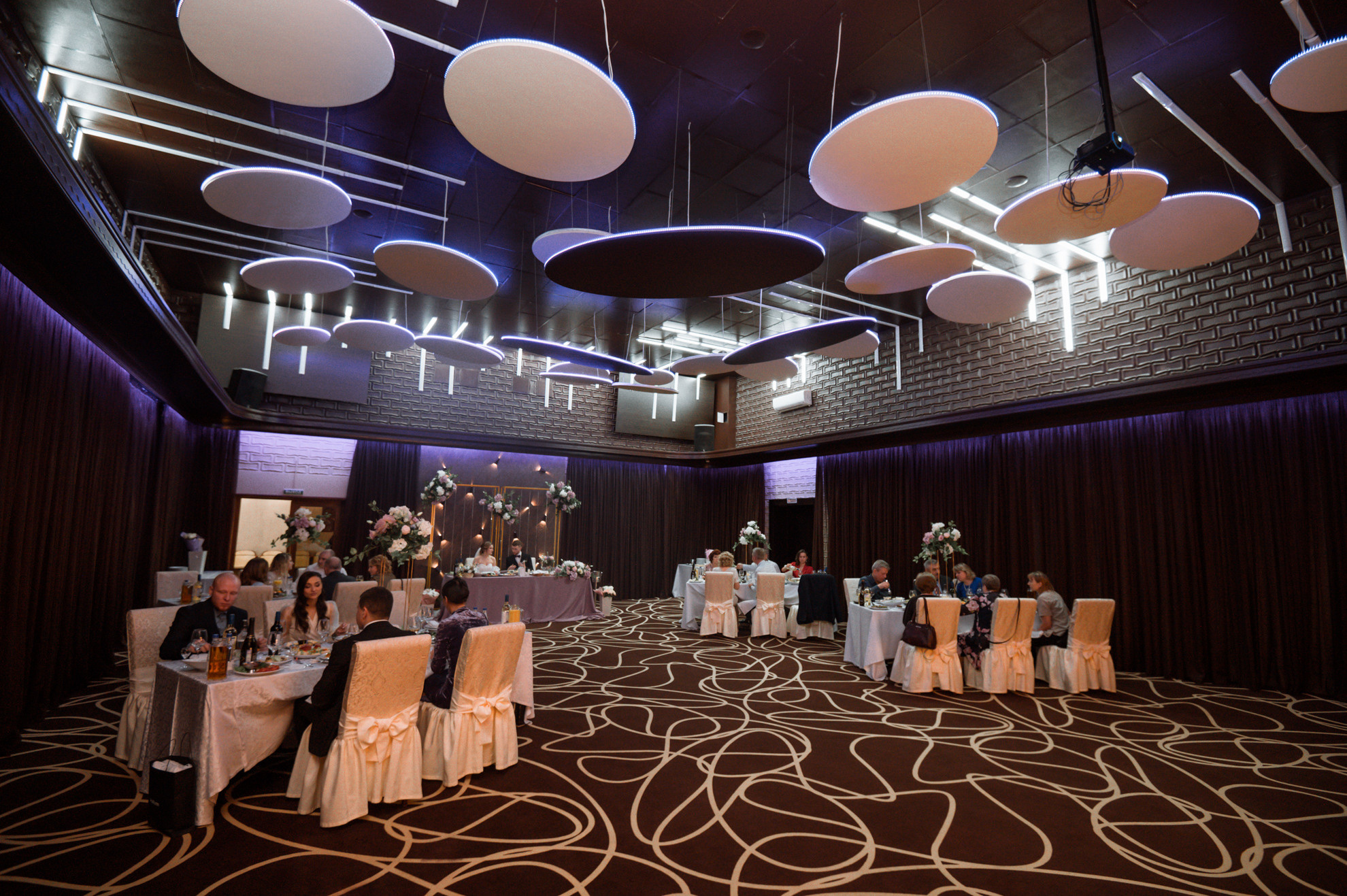 Vicktor & Polina. Hochzeitsfotografin Leipzig Dresden