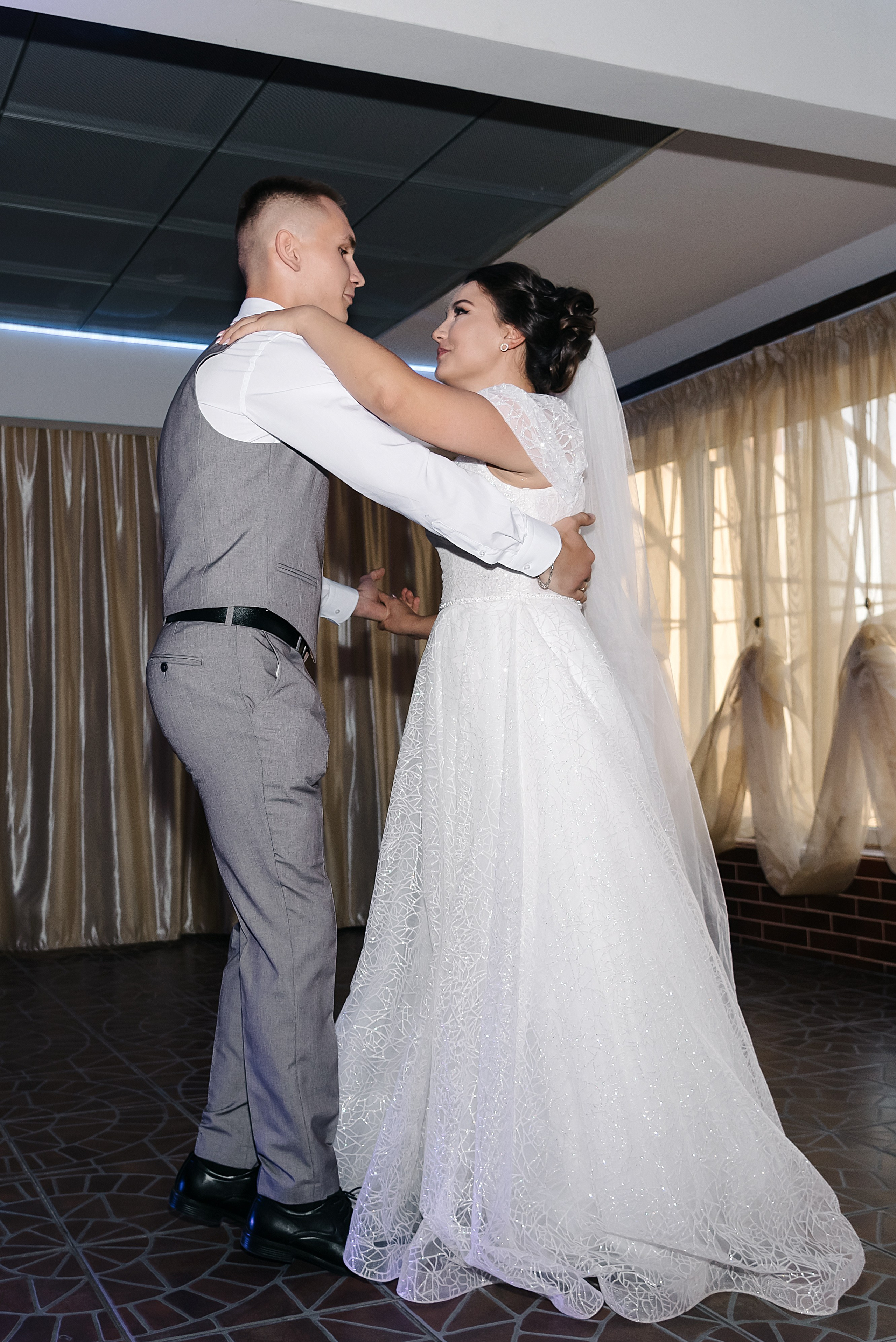 Роман и Карина. Фотограф Волжский Екатерина Егорова