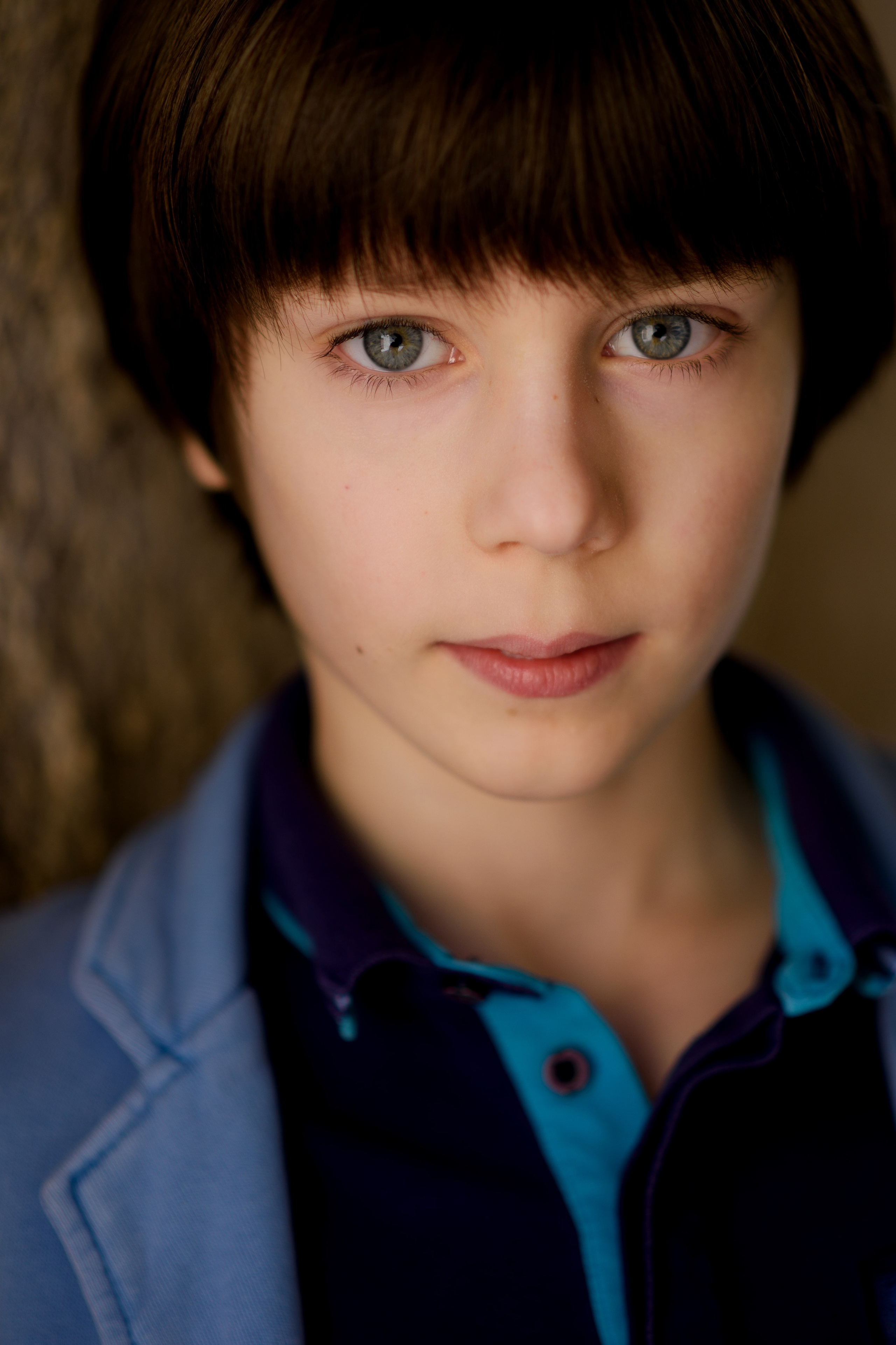 Фотосессия мальчика в старом городе. Главная