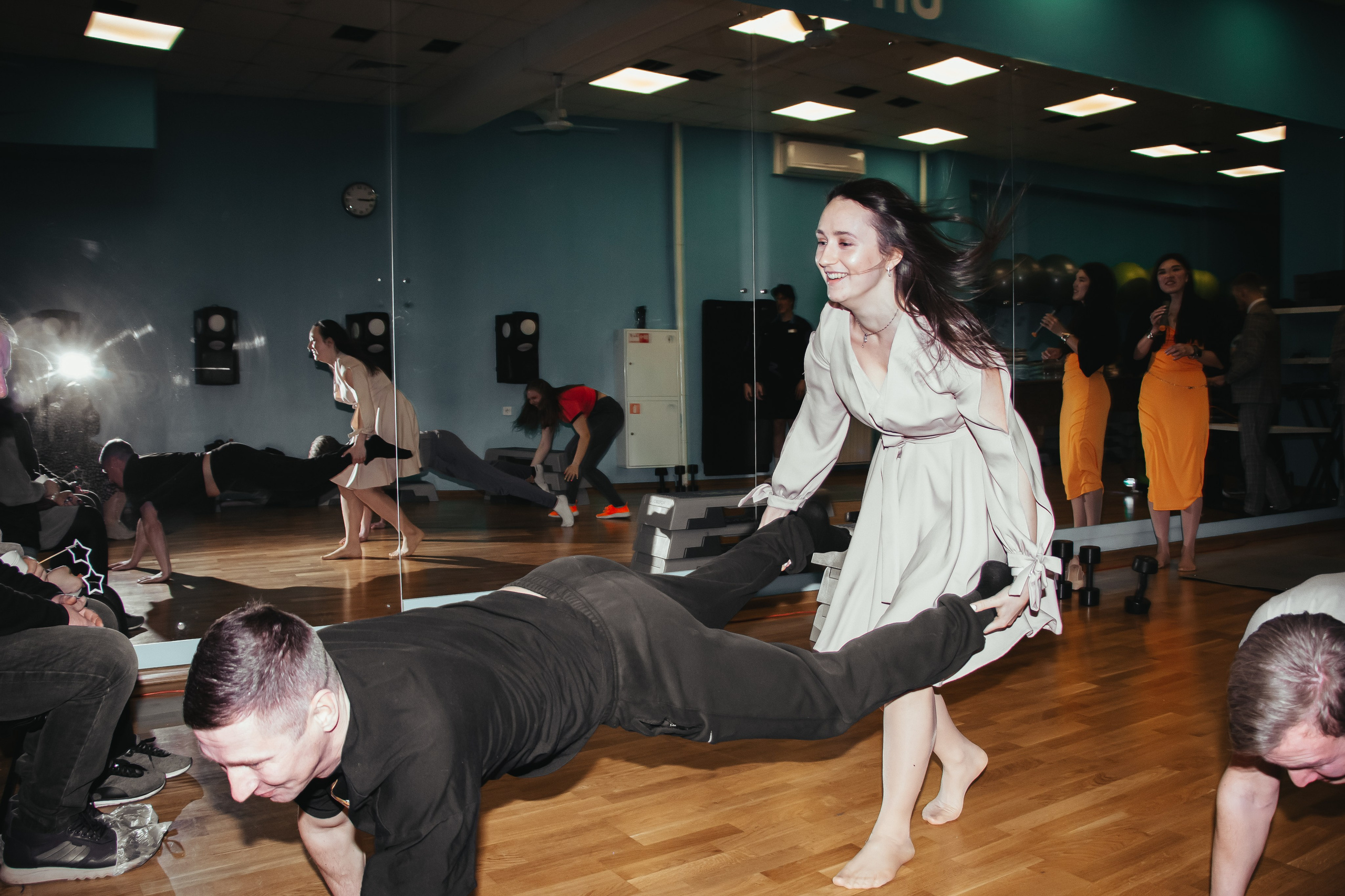 День Рождения фитнес-клуба Bright fit, репортажная съемка Екатеринбург. Фотограф в Екатеринбурге Пойгина Елена