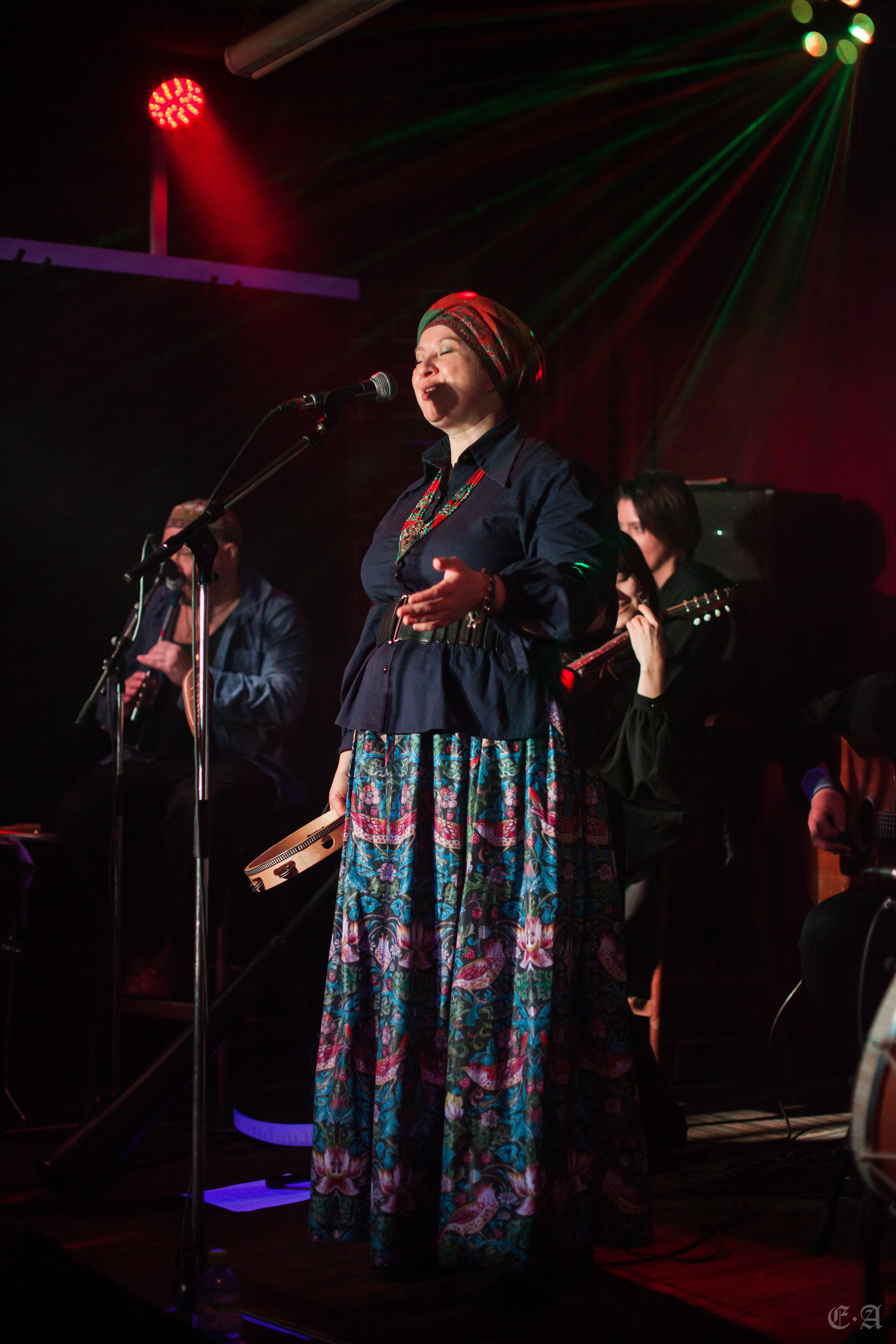 Dara Yara в «Алиби». Фотограф Ellairen