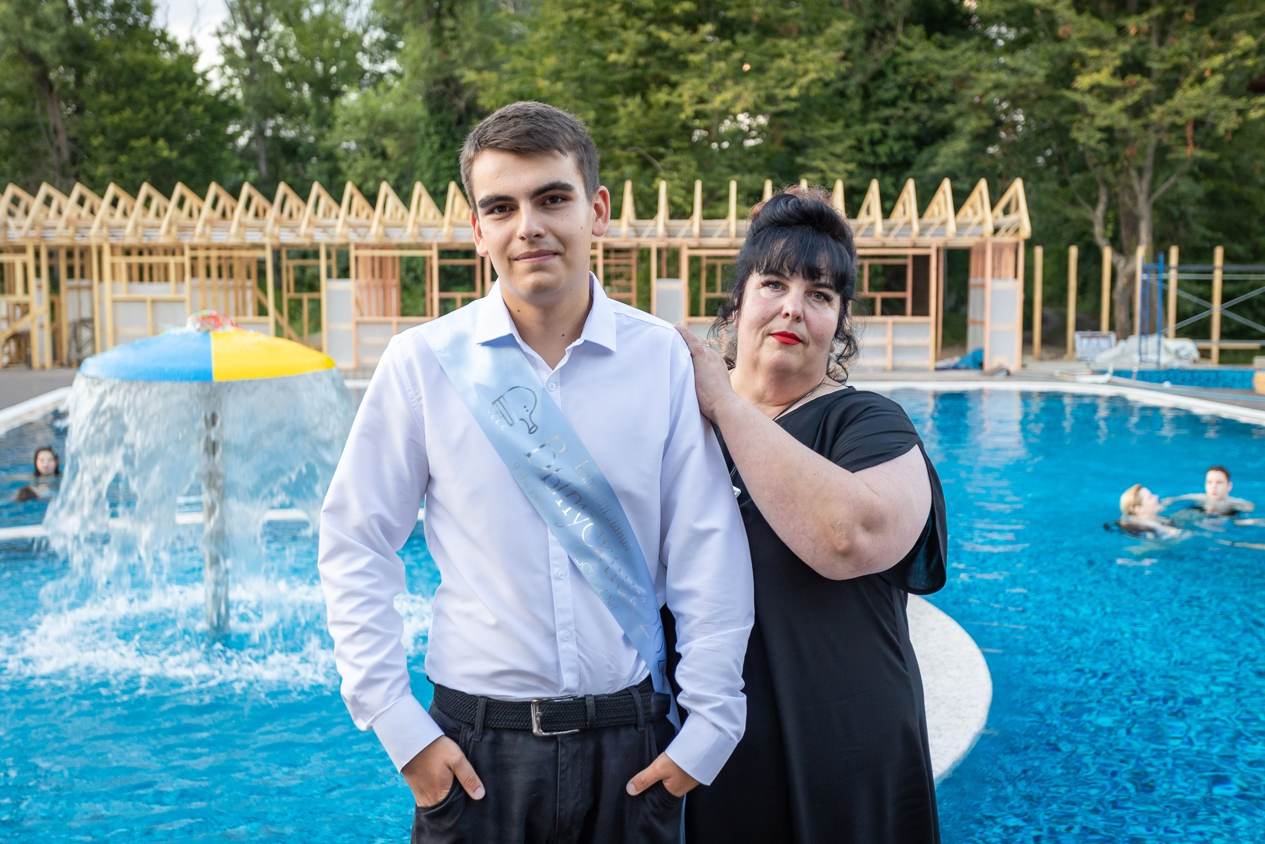 Вручение аттестата и выпускной вечер. Выпускные альбомы Майкоп, Краснодар Елена Золотарева