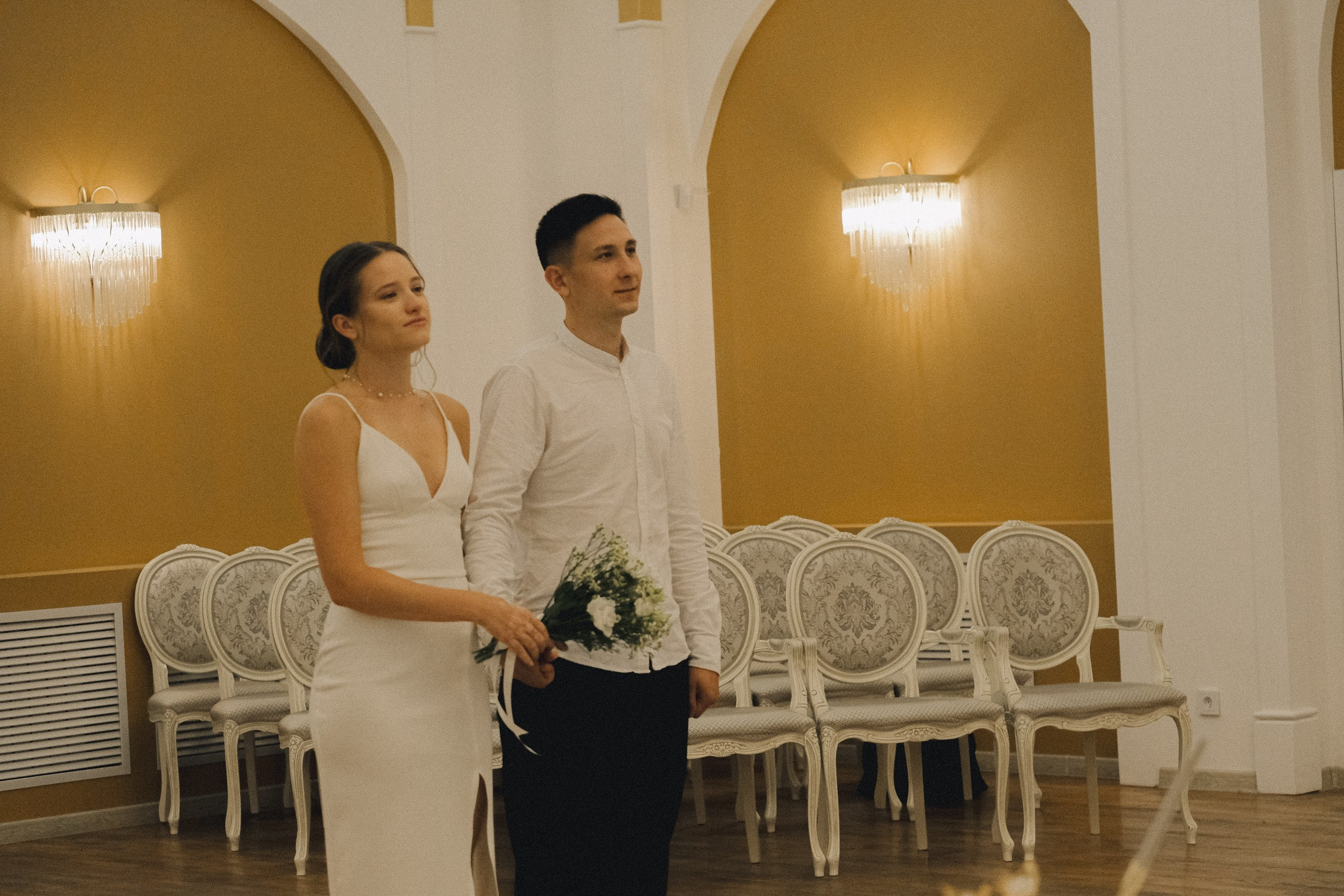 СВАДЕБНАЯ ФОТОСЕСИСИЯ В МЕТРО И ВОЗЛЕ ИСАКИЕВСКОГО СОБОРА В ДОЖДЬ. Профессиональный фотограф, Санкт-Петербург — Виктория Богомолова