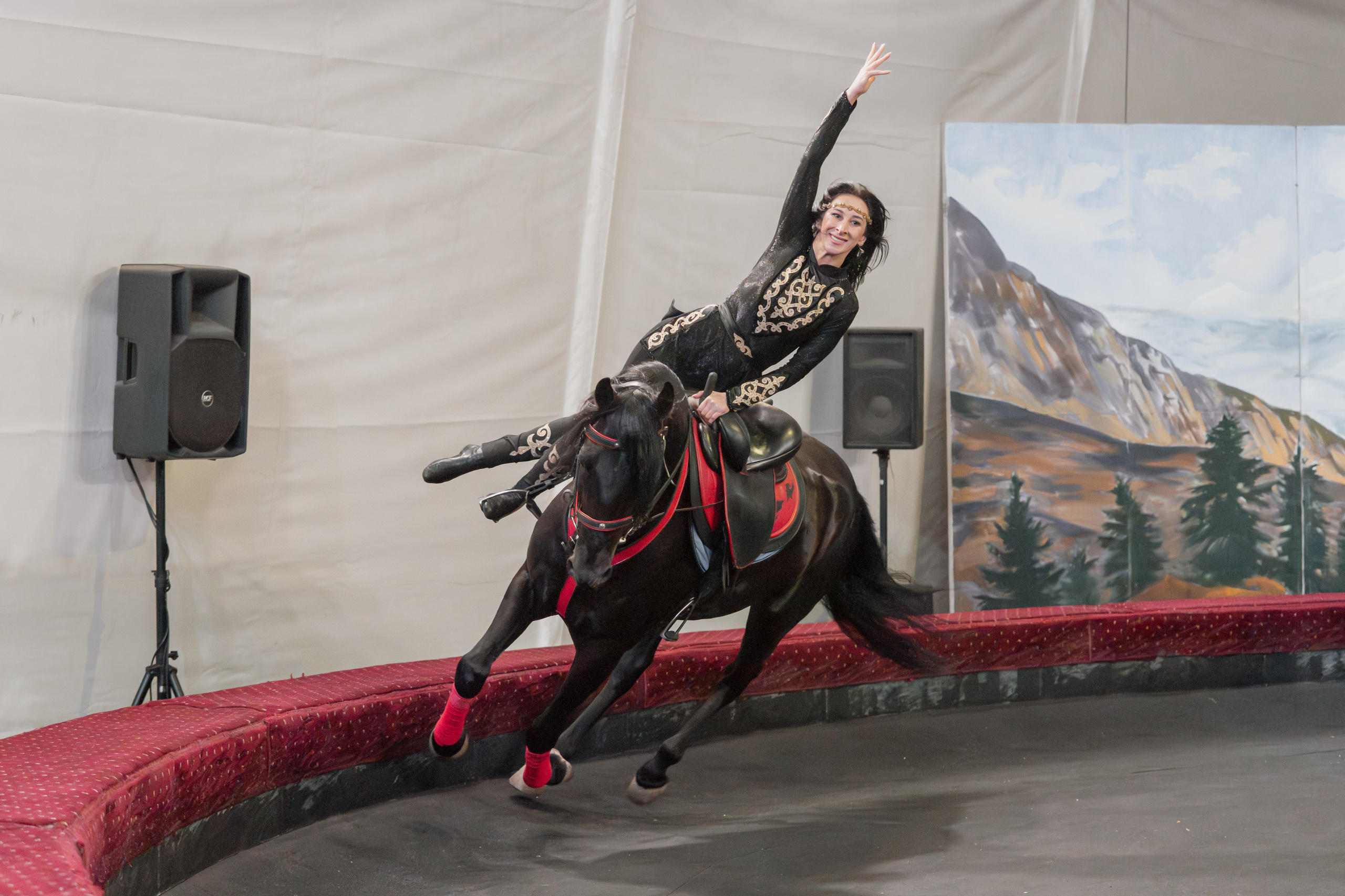 Конный театр «Нарты». Репортажный фотограф в Красной Поляне и Сочи Павлюченко Екатерина