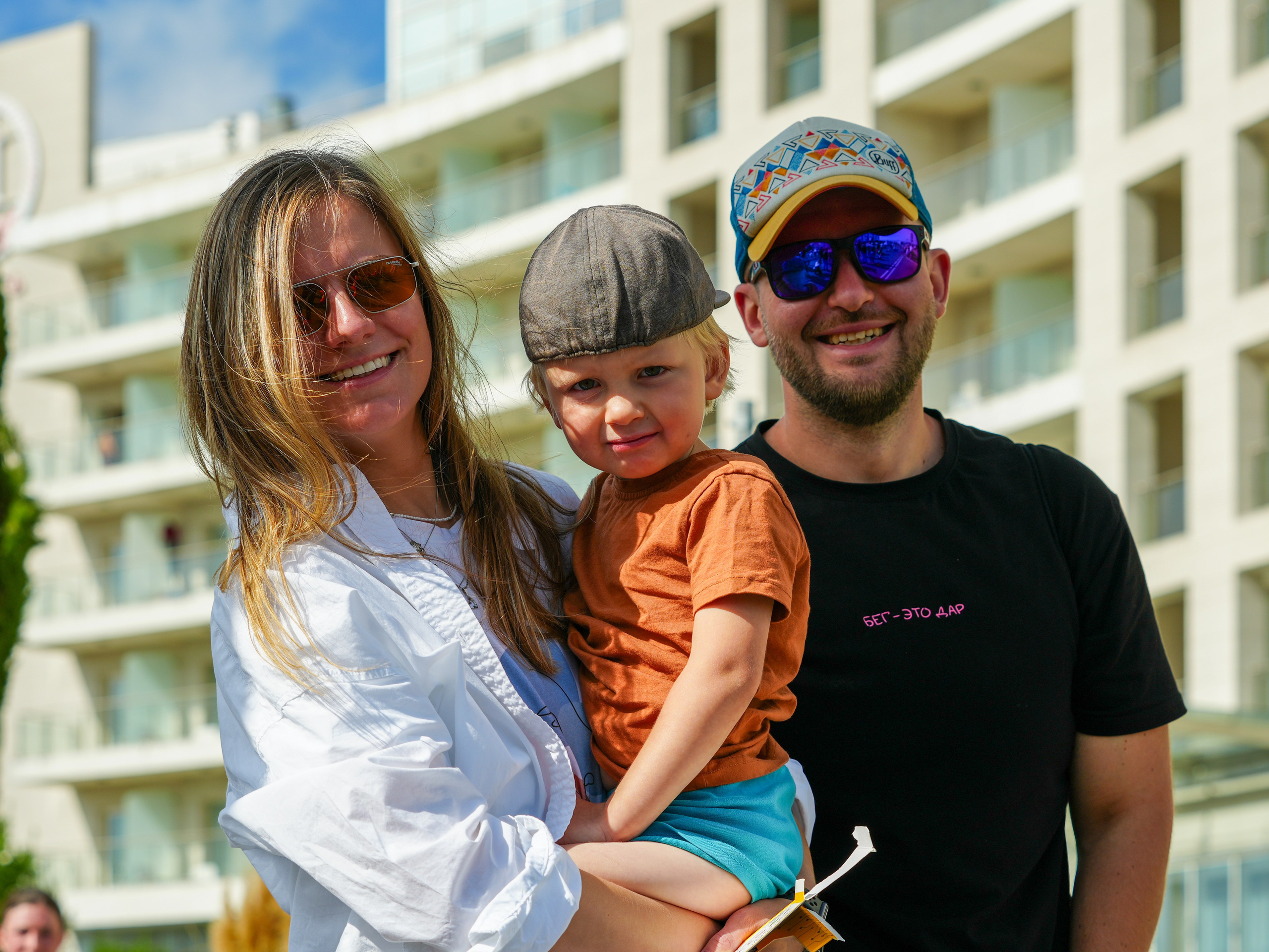 Фотоотчет партнерской интеграции для компании TELE2 на фестивале Ironstar. Репортажный фотограф в Красной Поляне и Сочи Павлюченко Екатерина