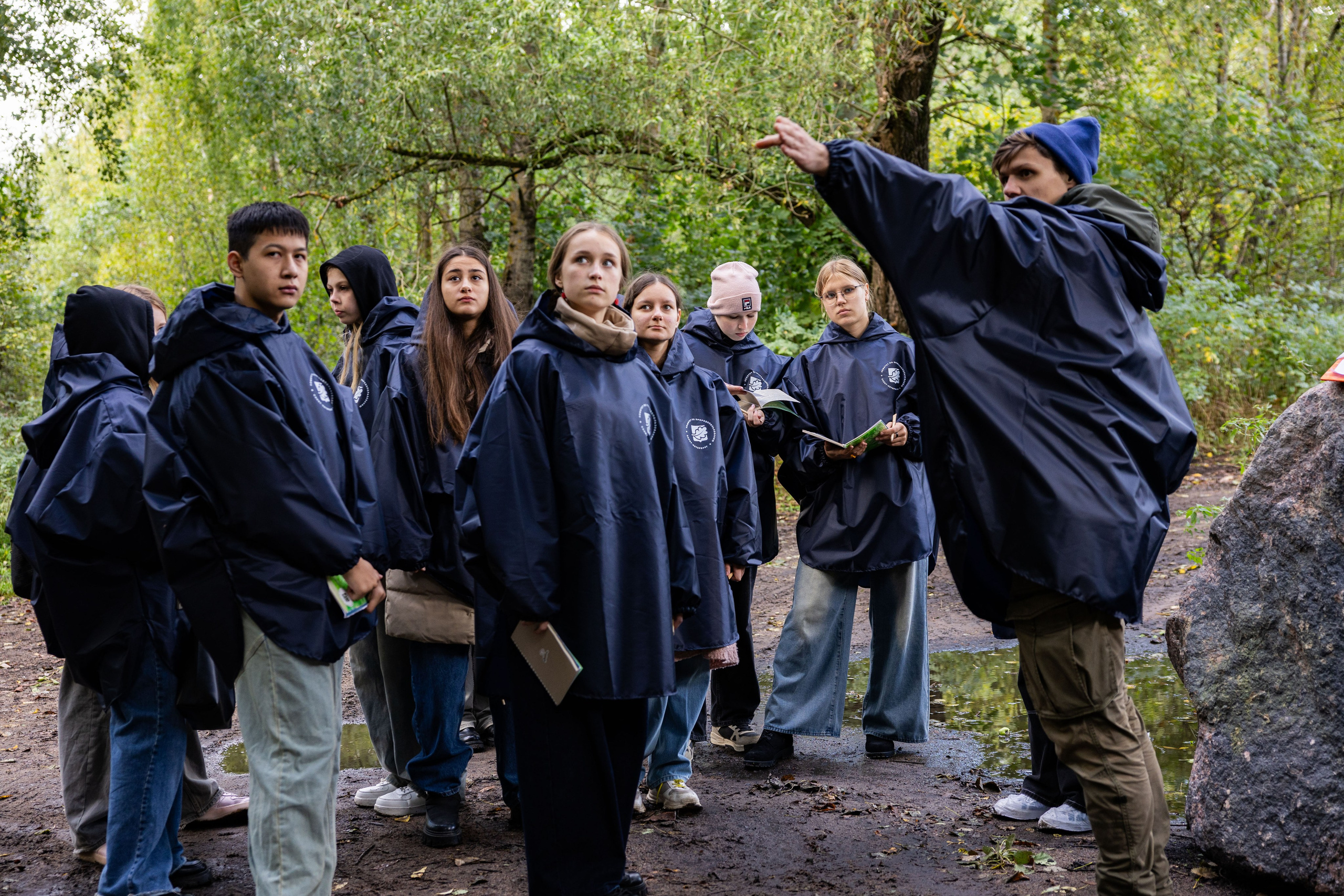 Зеленый пластик. Западный Котлин. Фотограф/видеограф в Санкт-Петербурге Динара Гольдина
