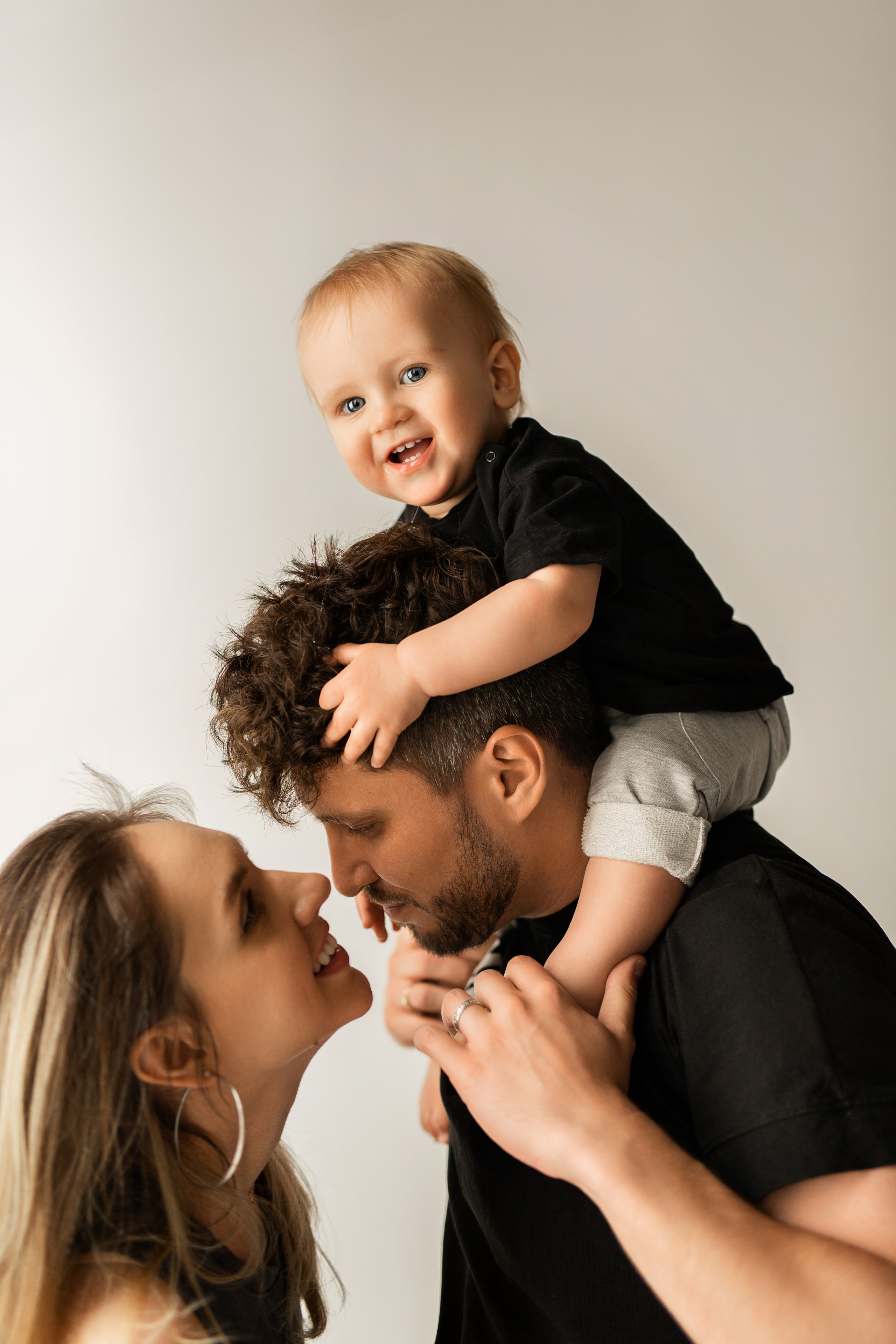 Элина, Андрей и Рома. 1 годик. Семейный фотограф в Каневской Епифанова Ольга