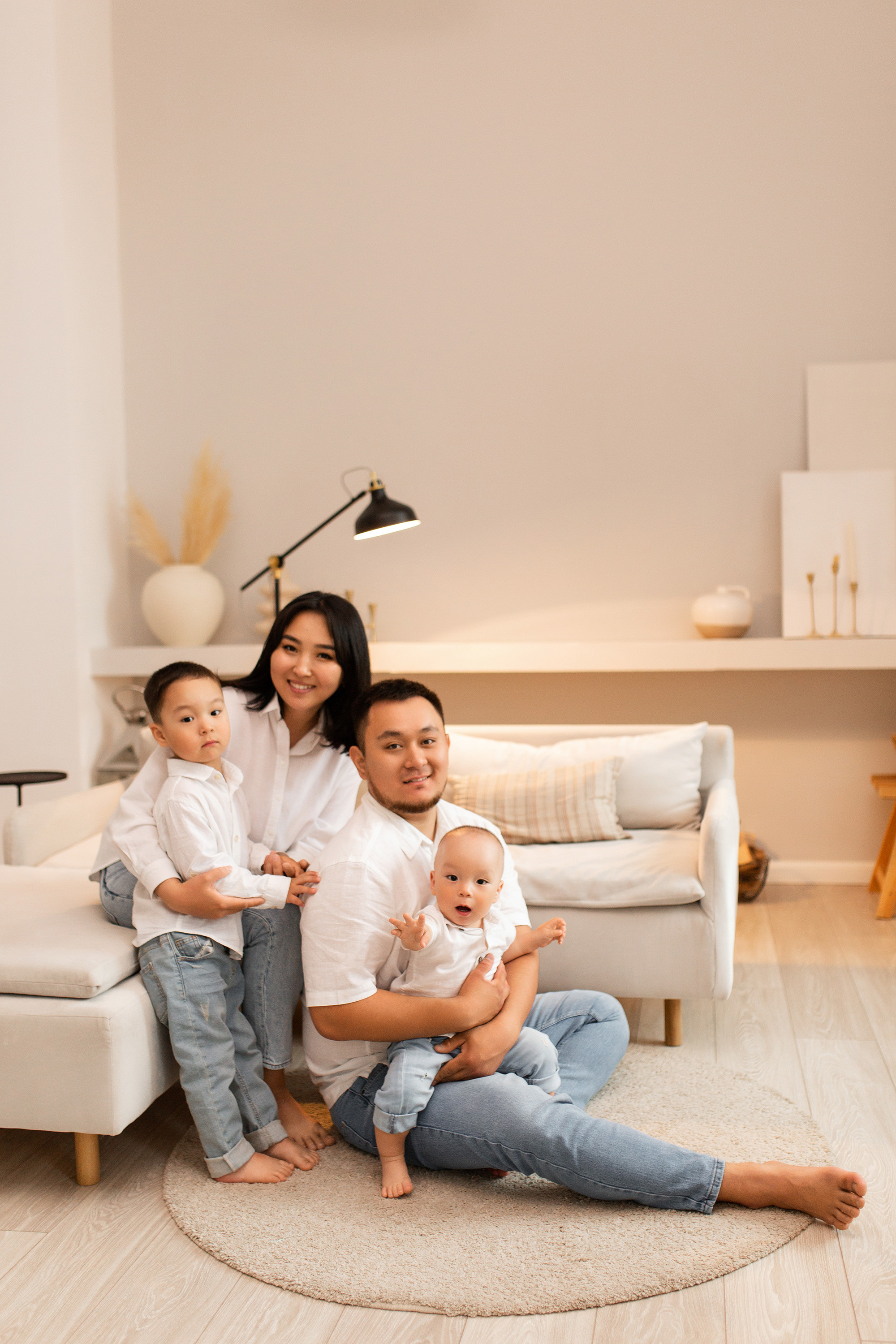 Семейная фотосессия в фотостудии. Семейный фотограф в Каневской Епифанова Ольга