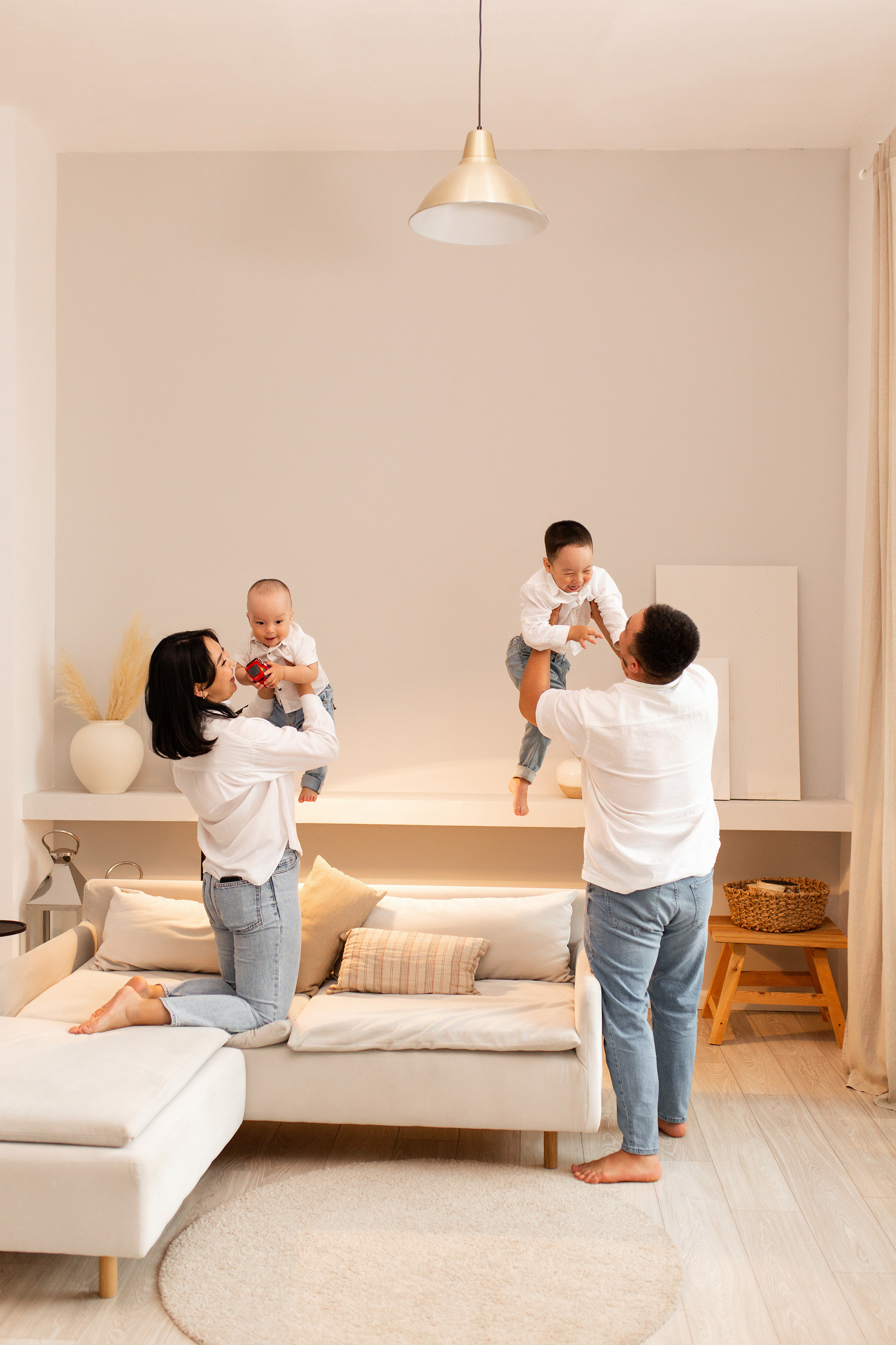 Семейная фотосессия в фотостудии. Семейный фотограф в Каневской Епифанова Ольга