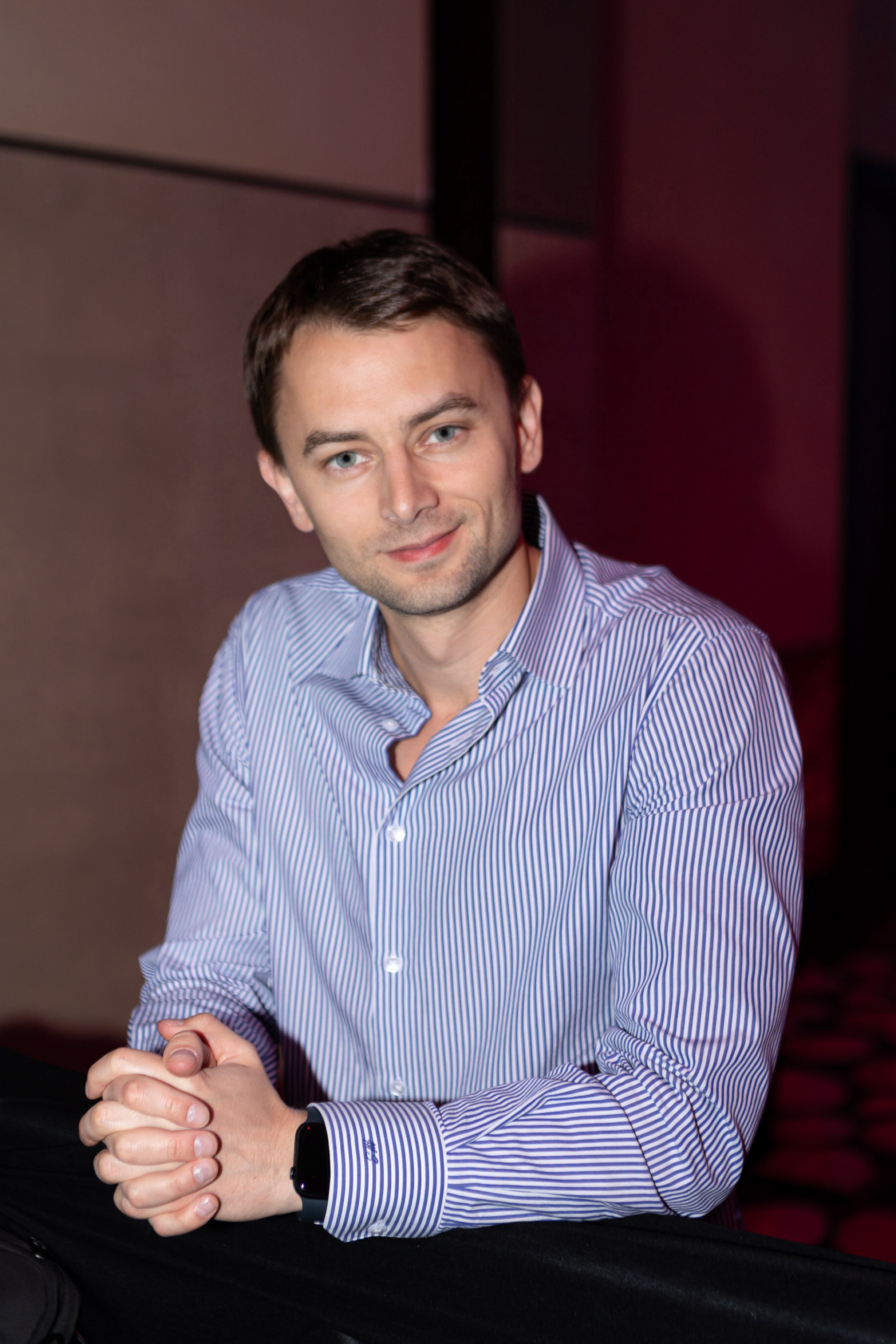 Abu-Dhabi | NA VOLNE Backstage. Фотограф Юлия Назарова