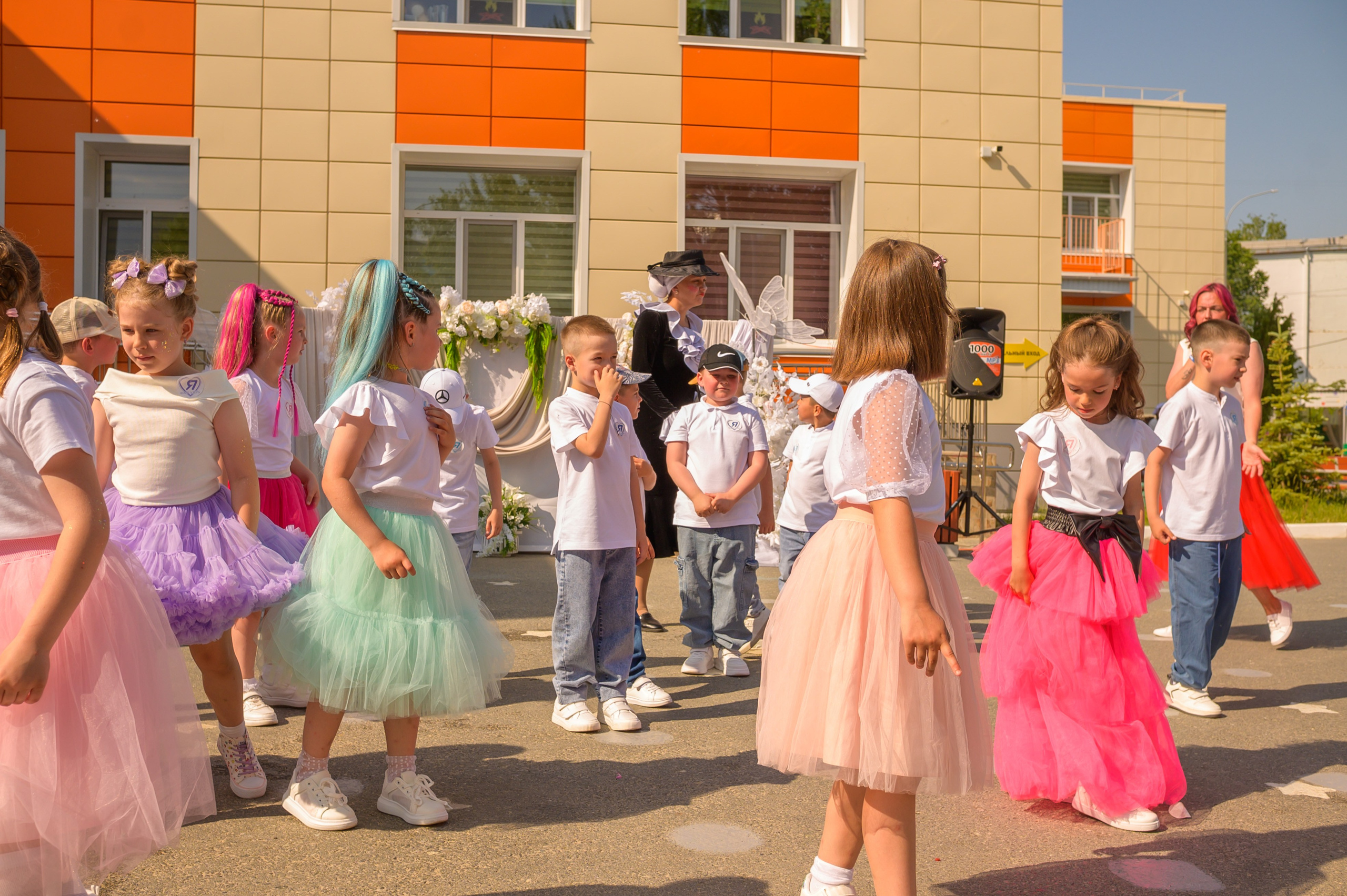 Репортаж выпускного группа «Фантазёры» 3 садик. Фотограф новорожденных, семейный детский в Тюмени Татьяна Морозова