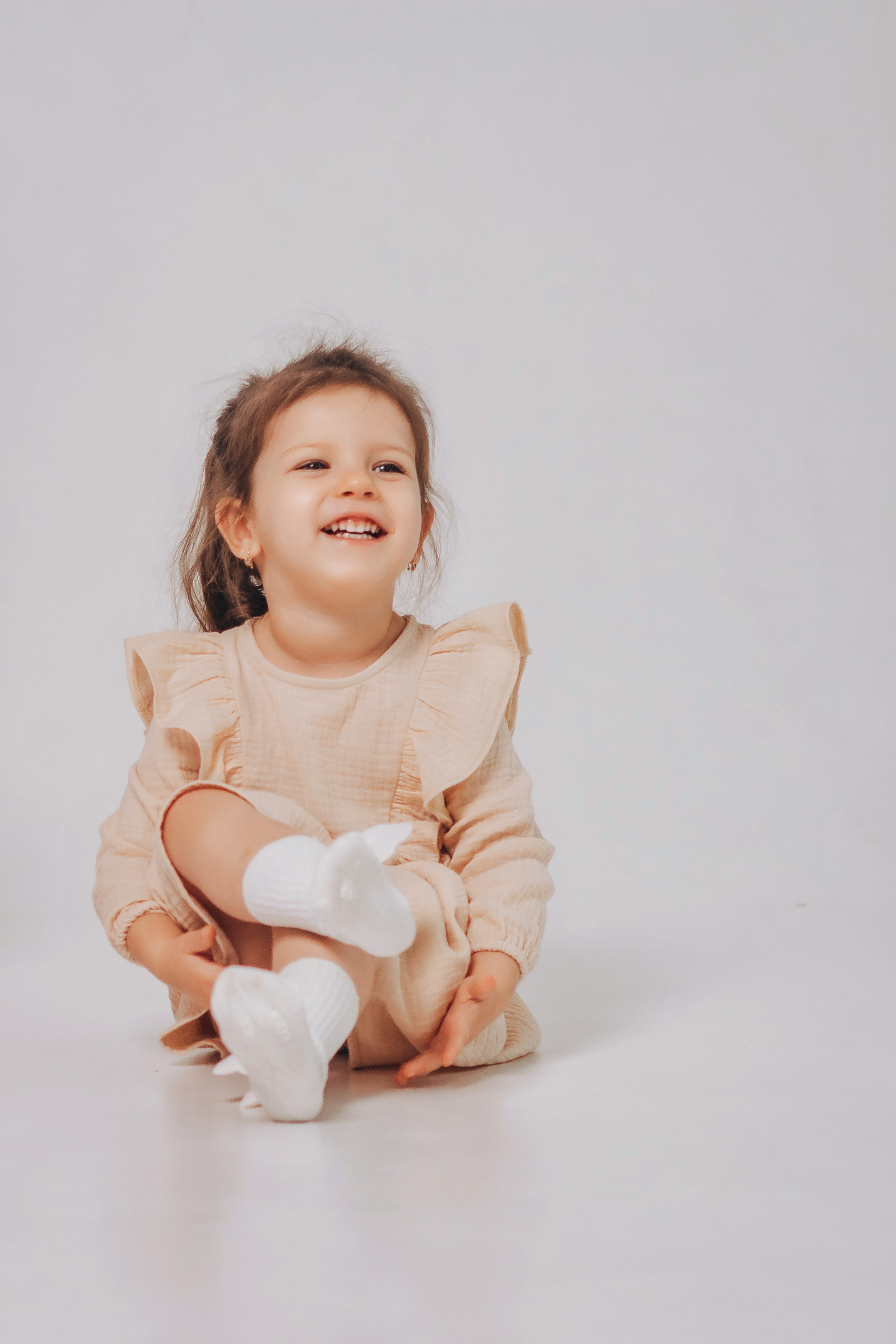 Минималистичная студийная семейная фотосессия. Семейный и детский фотограф Кущ Наташа