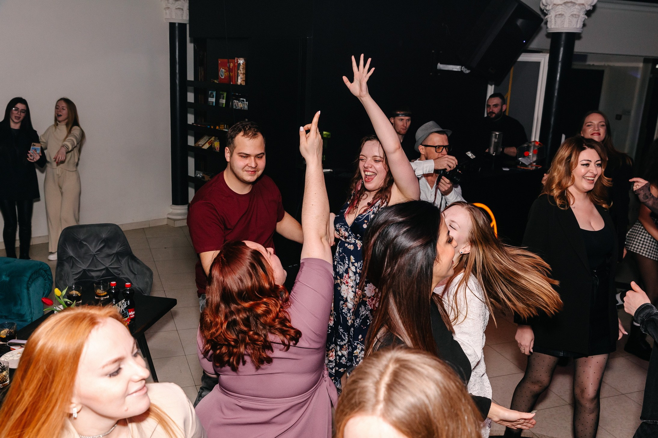 8 марта в лаунж-баре Major 2024. Свадебный, семейный и детский фотограф в Калининграде Елена Кравцова