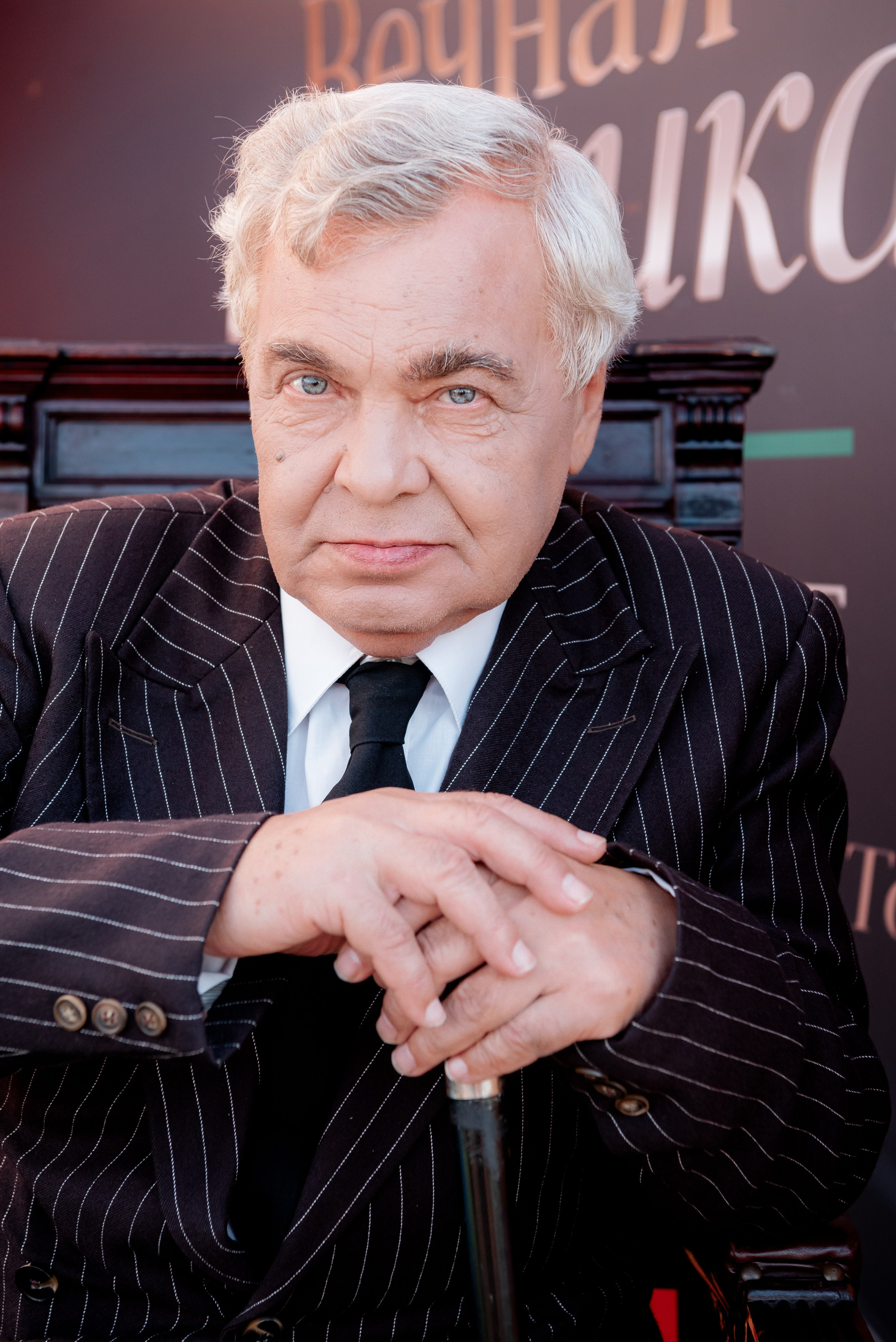 Портретные фото с артистами в палатке Триколор Дом Кинов на день города Волгоград. Фотограф в Волгограде и Волжском Александр Горбань