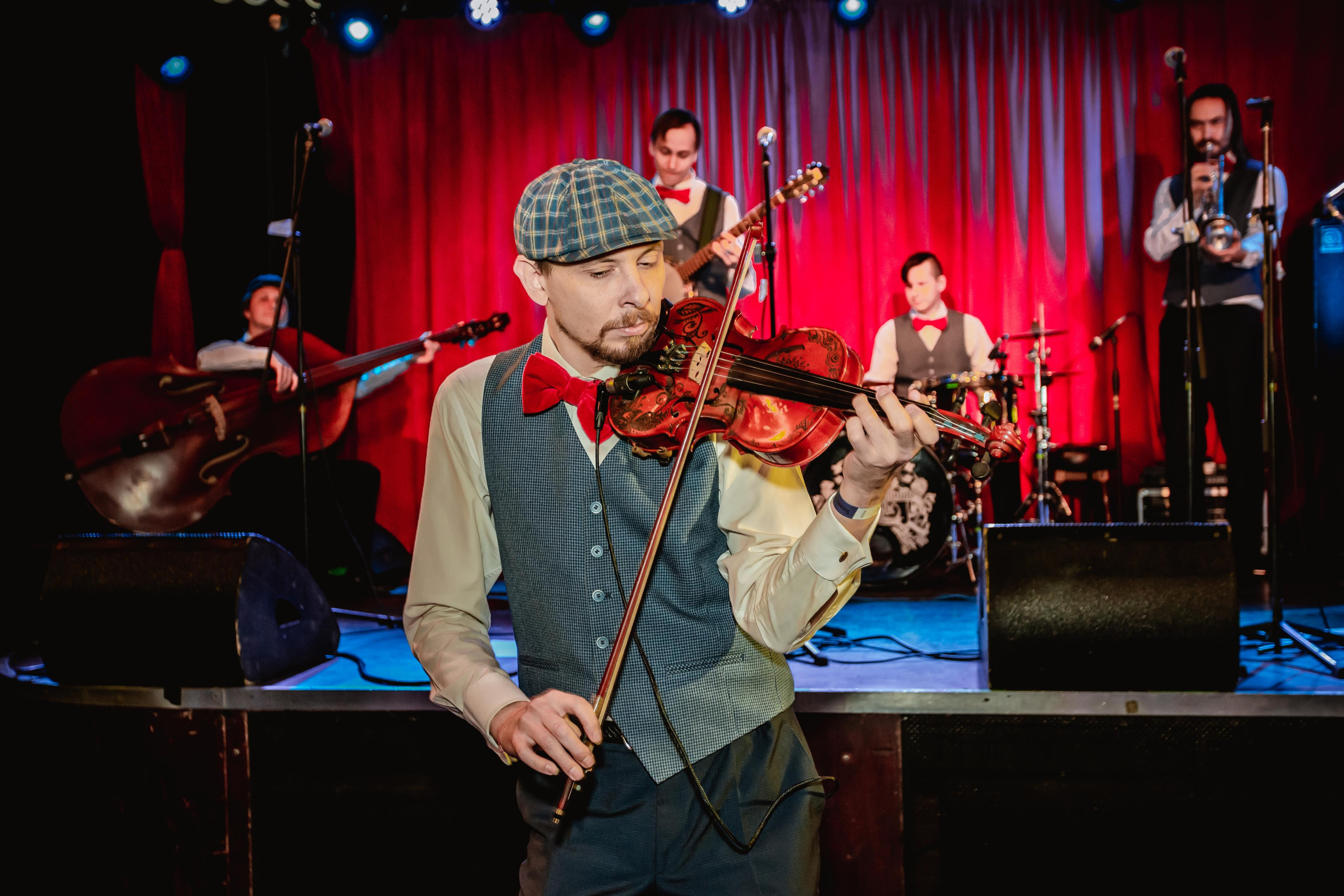 Шоу-оркестр Старый Добрый Dixieland. Фотограф Сонкина Татьяна