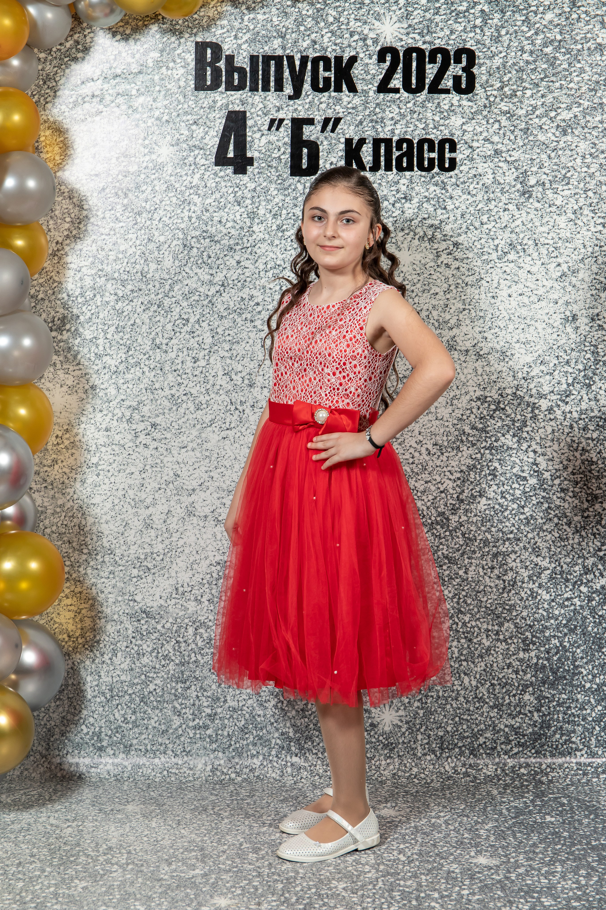 Выпуск 4Б 23 год. Семейный и свадебный фотограф в Геленджике Михаил Шматов