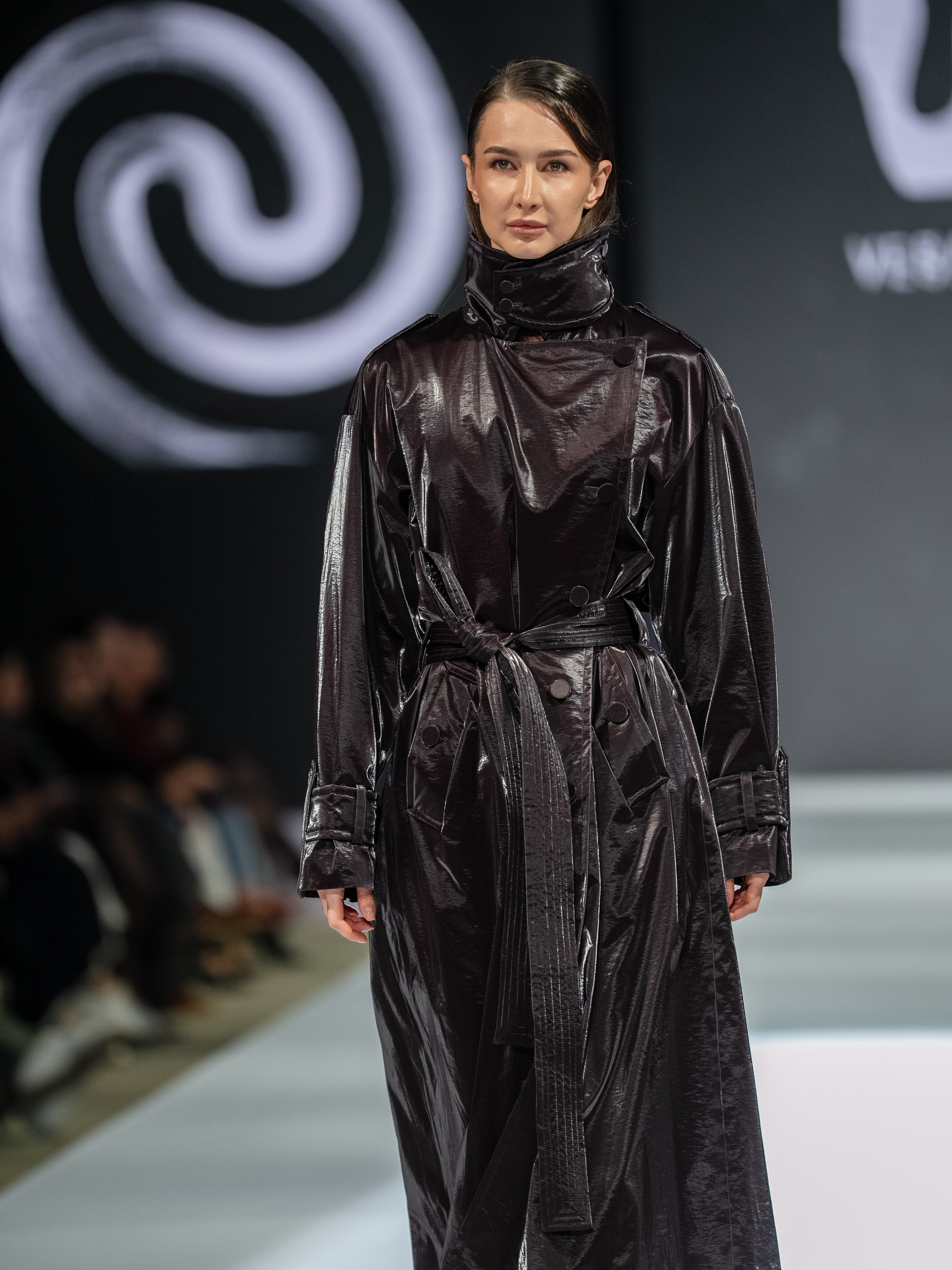 EURASIAN FASHION WEEK Vegan Tiger. Сайт Алматинского НЮ АРТ, будуар и фэшн фотографа Дениса Карпенко