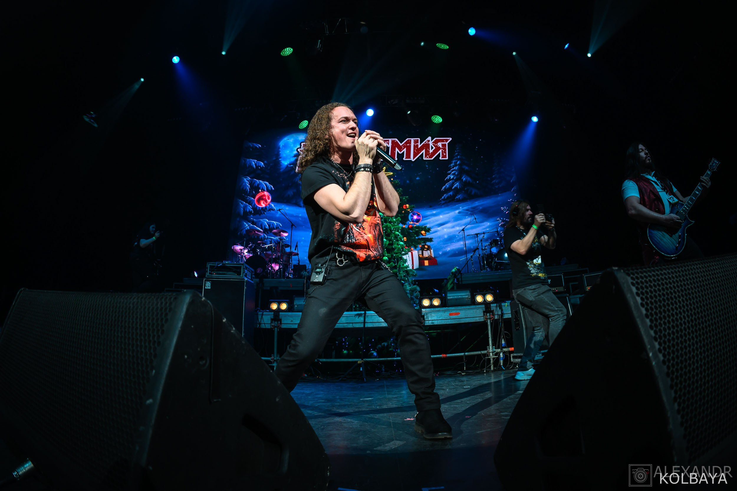 Фоторепортаж с Метал-Елки 2026. Концертный и театральный репортажный фотограф в Москве Александр Колбая
