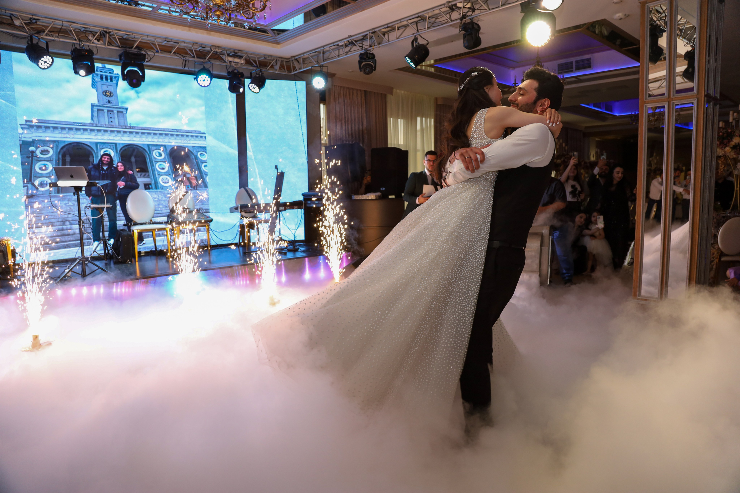 Свадебные съемки. Профессиональная фотосъемка мероприятий в Москве