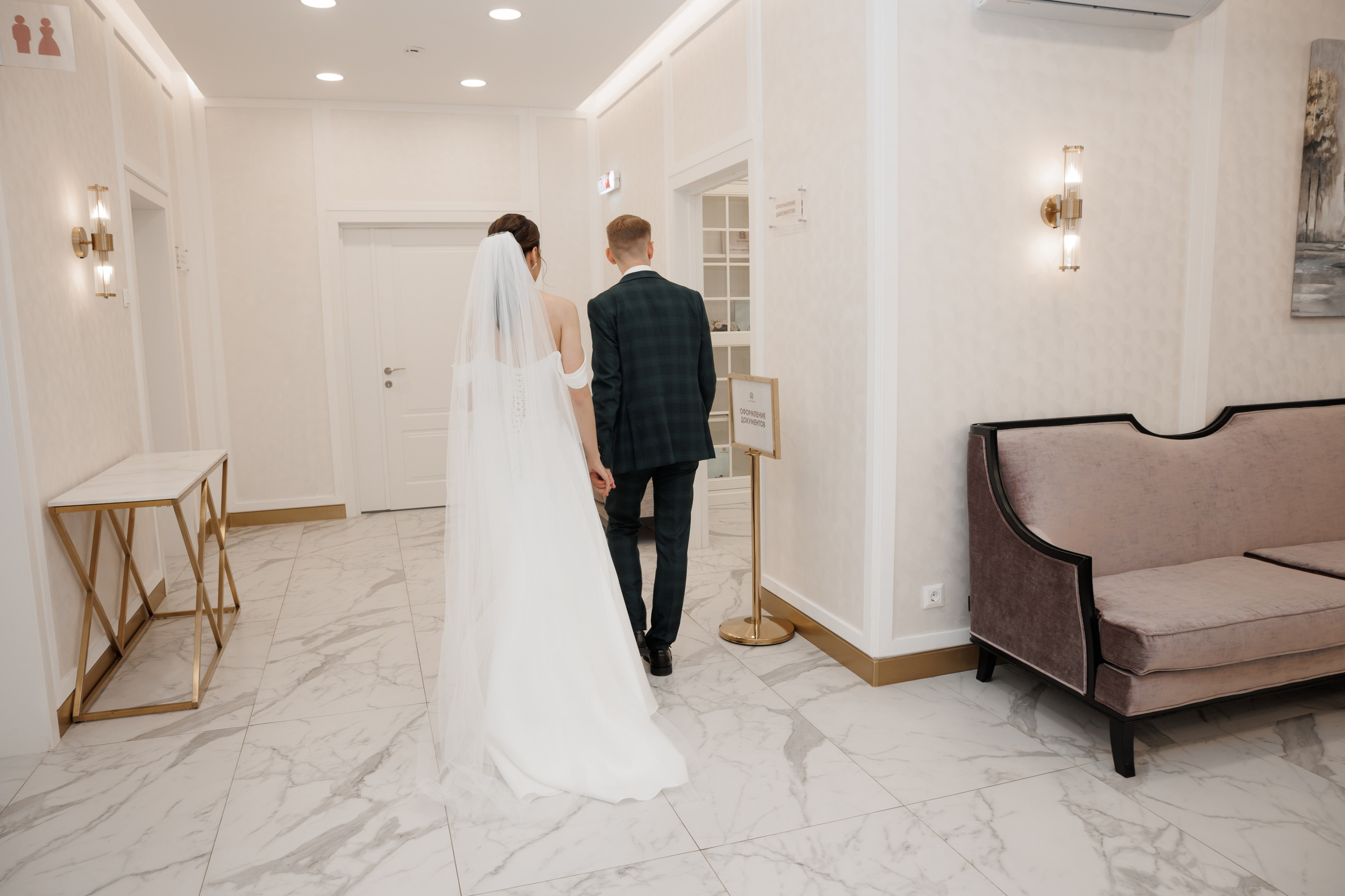 Регистрация в отеле Fish Point, ЗАГС Бутово, прогулка в Остафьево. Свадебный и репортажный фотограф (Москва, Королев и другие)