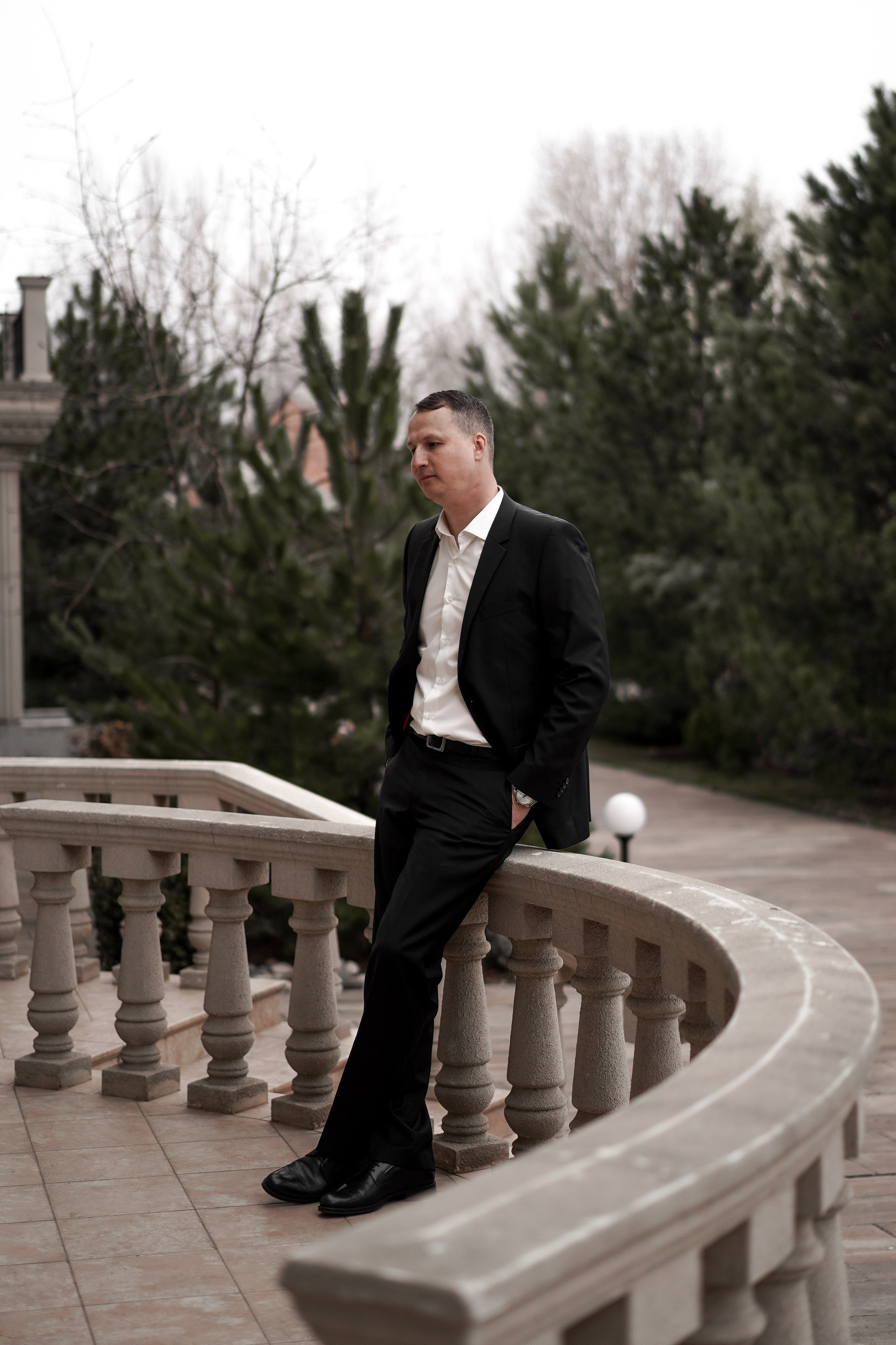 Свадебная фотосессия в Графском парке. Ростов-на-Дону. Свадебный фотограф в Ростове-на-Дону. Таинство Крещения и Венчания, семейные фотосессии. Алёна Чёботова