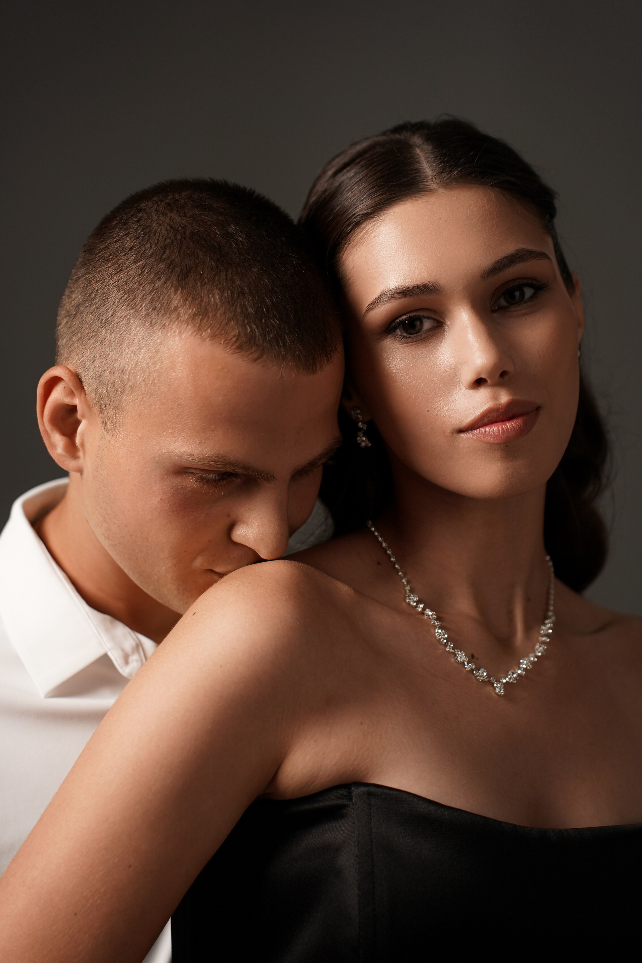 Фотосессия на циклораме. Свадебный фотограф в Ростове-на-Дону. Таинство Крещения и Венчания, семейные фотосессии. Алёна Чёботова