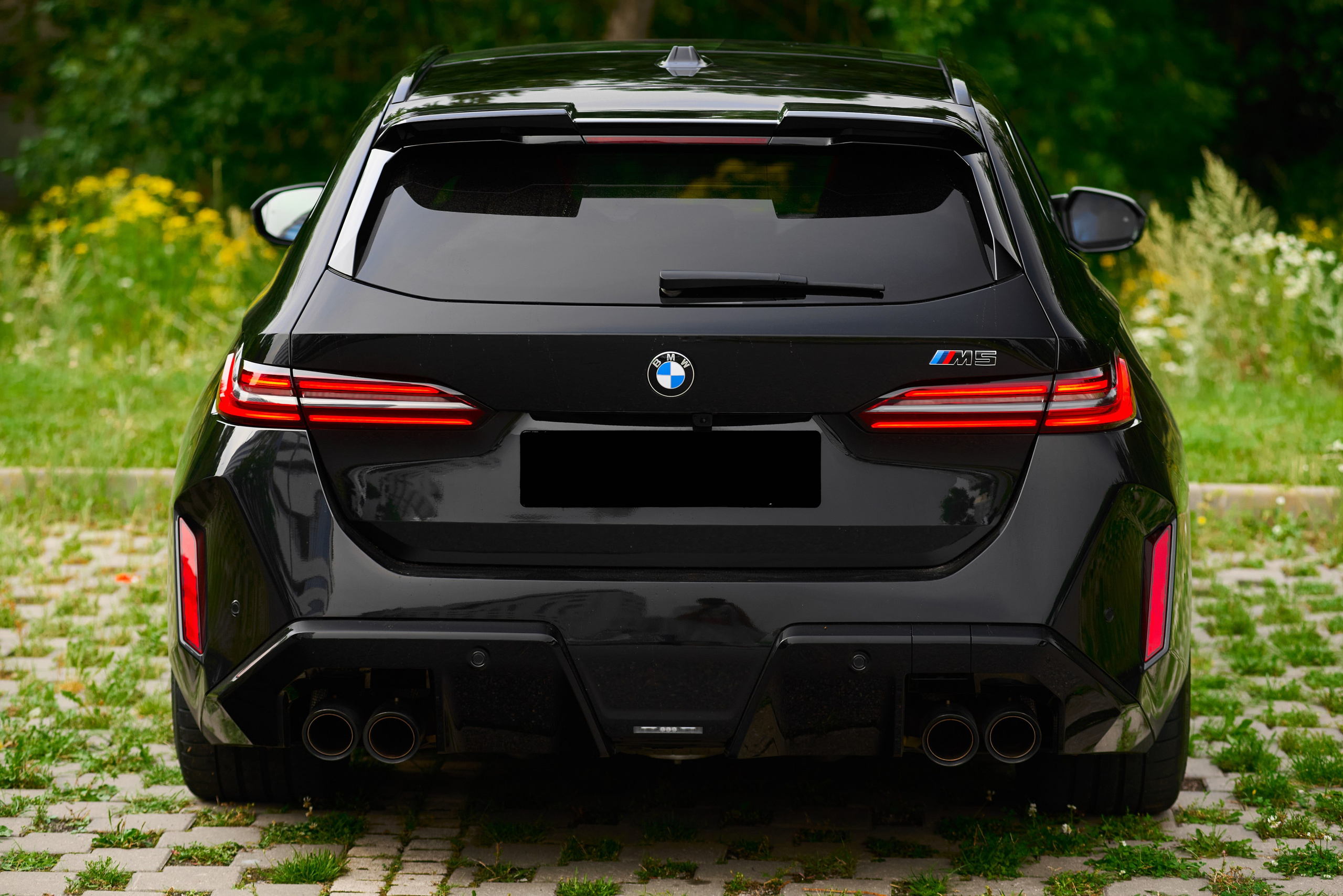 BMW M5 2025. Автомобильный и интерьерный фотограф в Минске Александр Тагаев