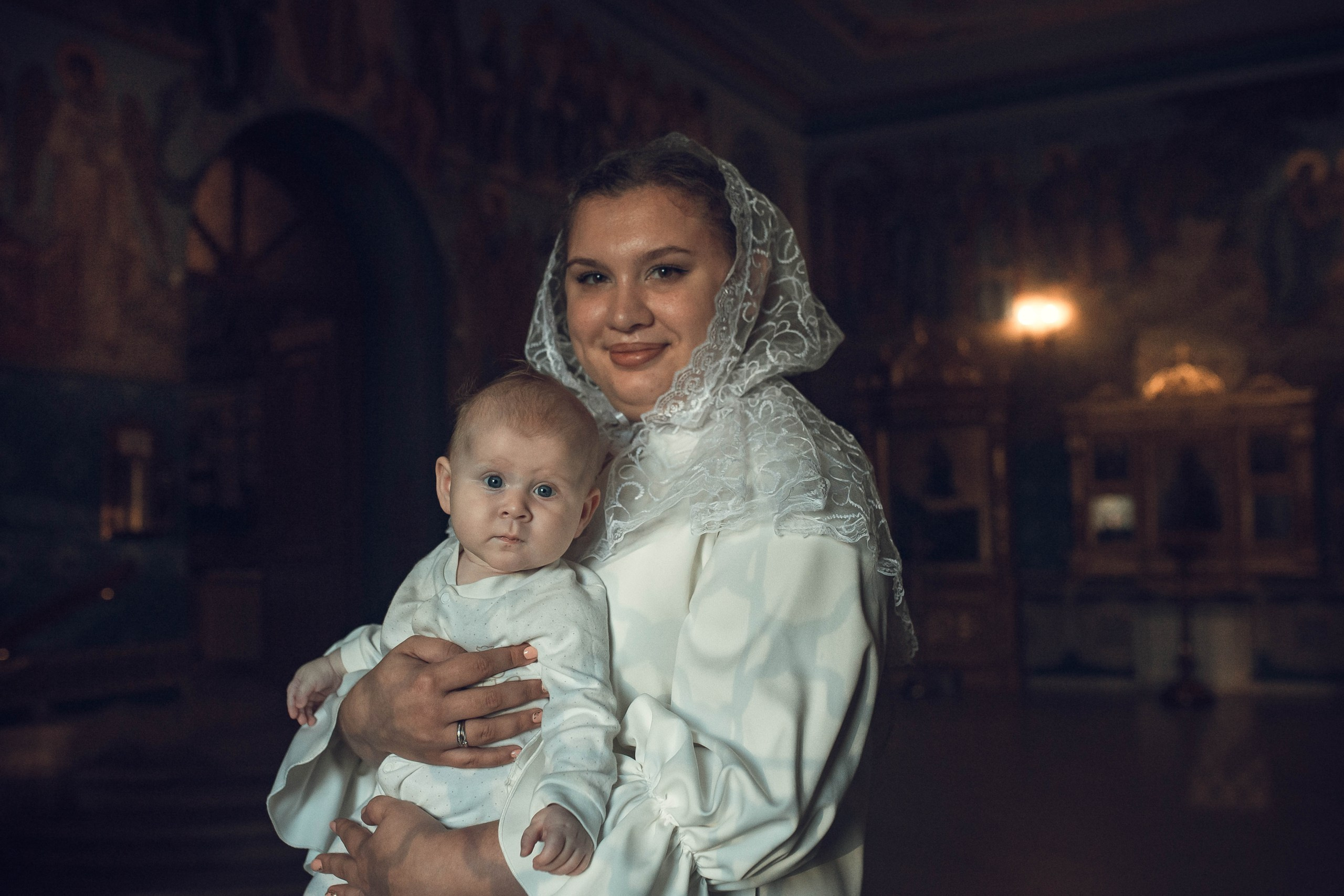 Крещение Екатерины в Троицком соборе Саратова. Фотограф на крещение в Саратове Марина Грушина