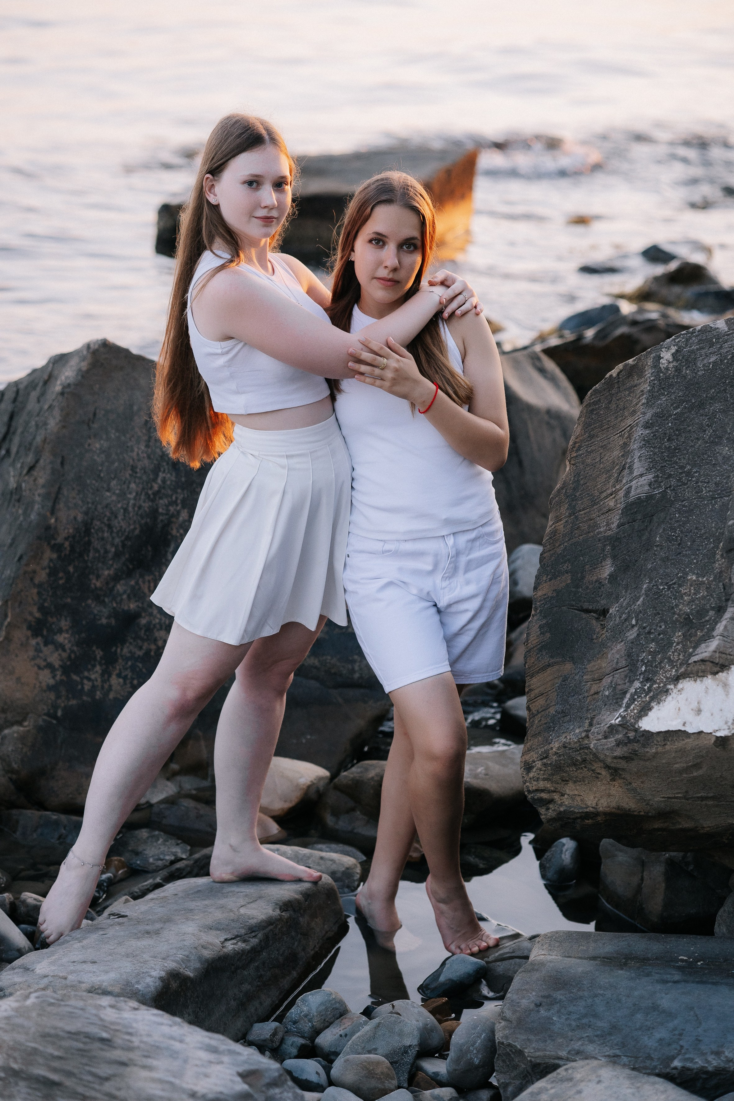 Скалы Широкая балка- старшая школа. Выпускные альбомы Натальи Бутко: Новороссийск, Анапа, Геленджик