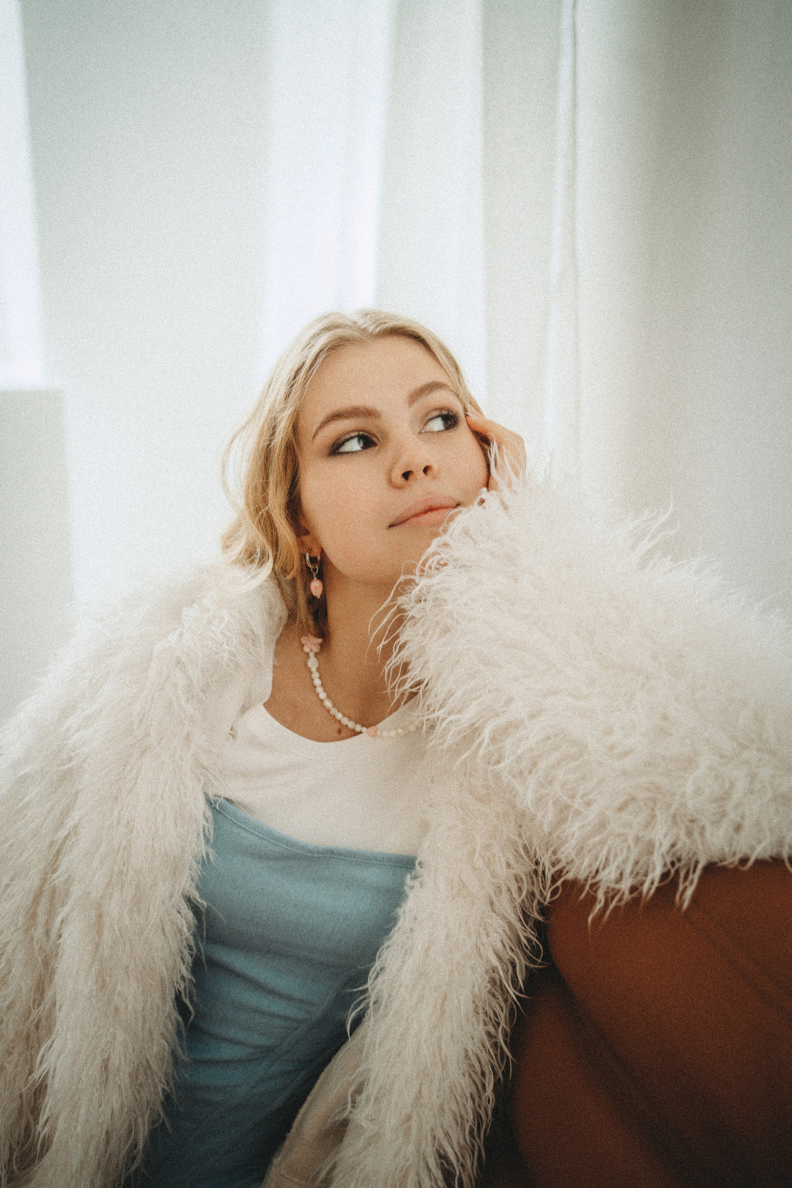 Полина. Главная