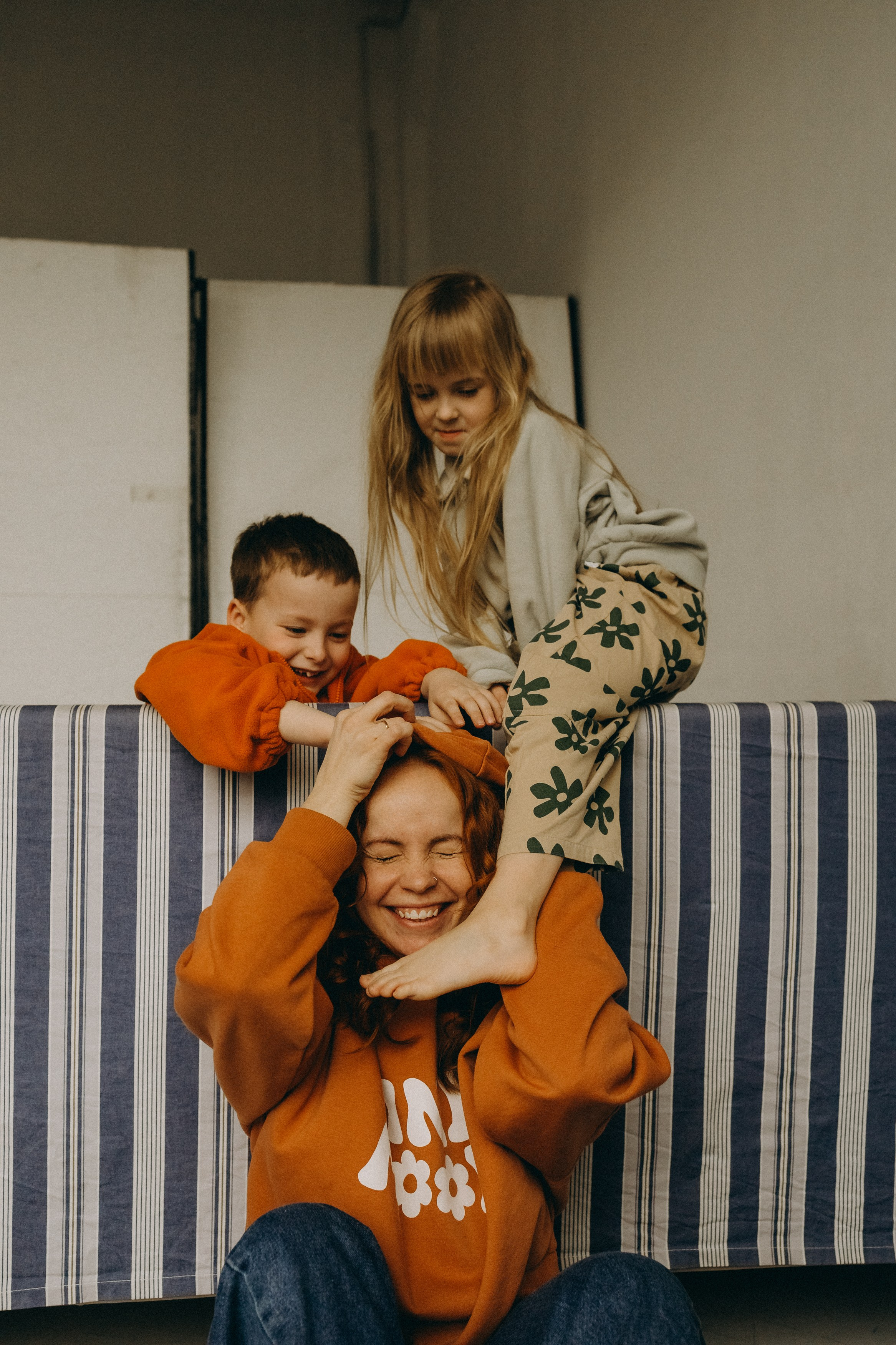 Алина, Юля, Леша. Главная