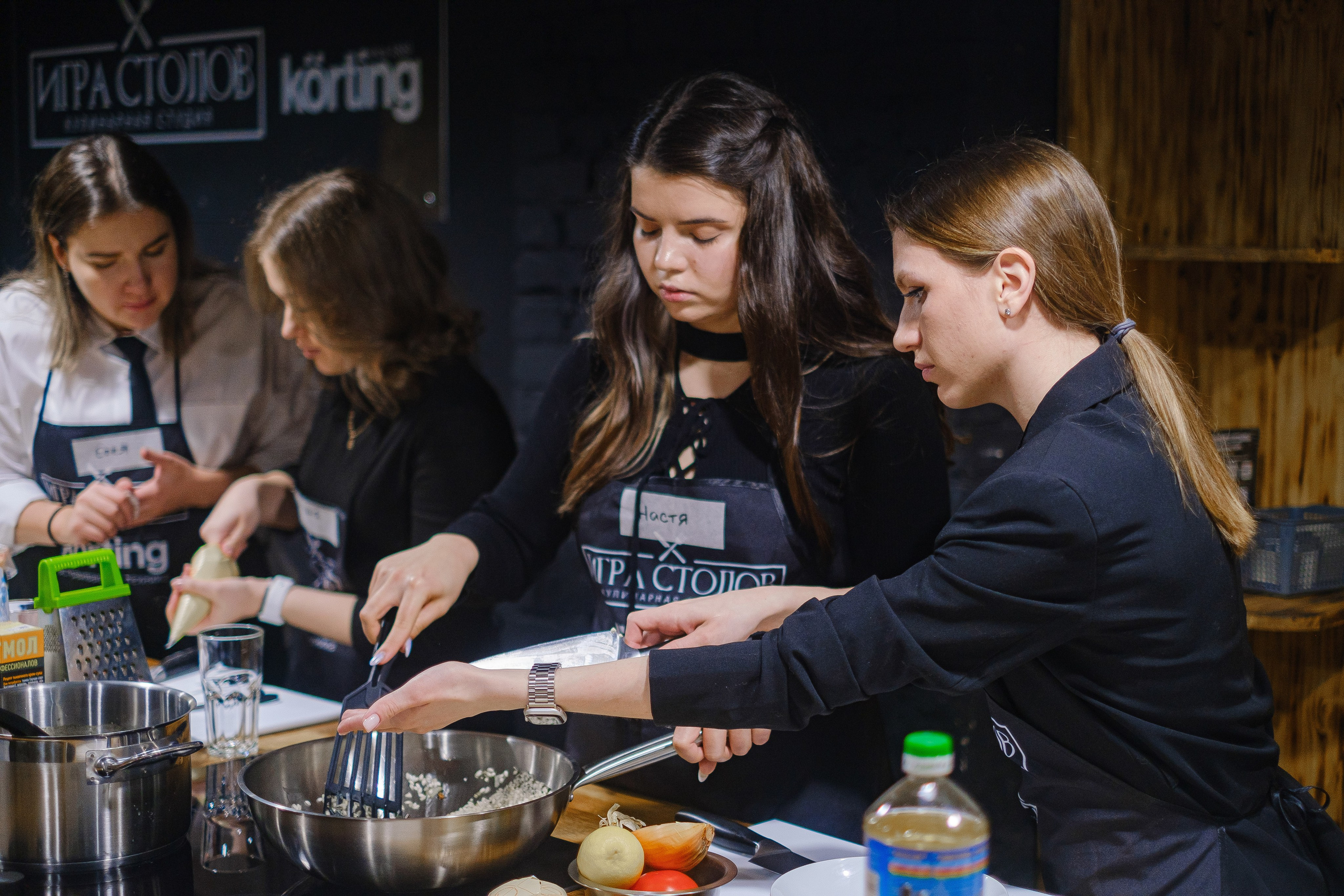 ИГРА СТОЛОВ. Фотограф Мария Хлебникова Санкт-Петербург Москва
