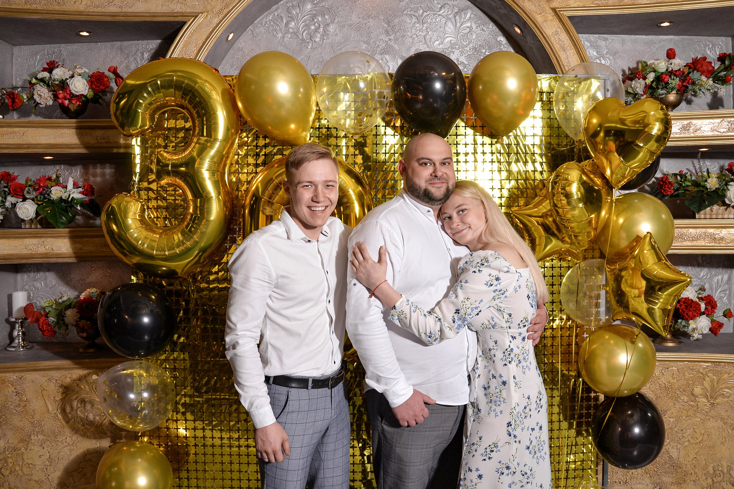 ДР Александр, ресторан Парадиз (в ретуши). Семейный и свадебный фотограф Галина Абакумова, фотосессии в Белгороде