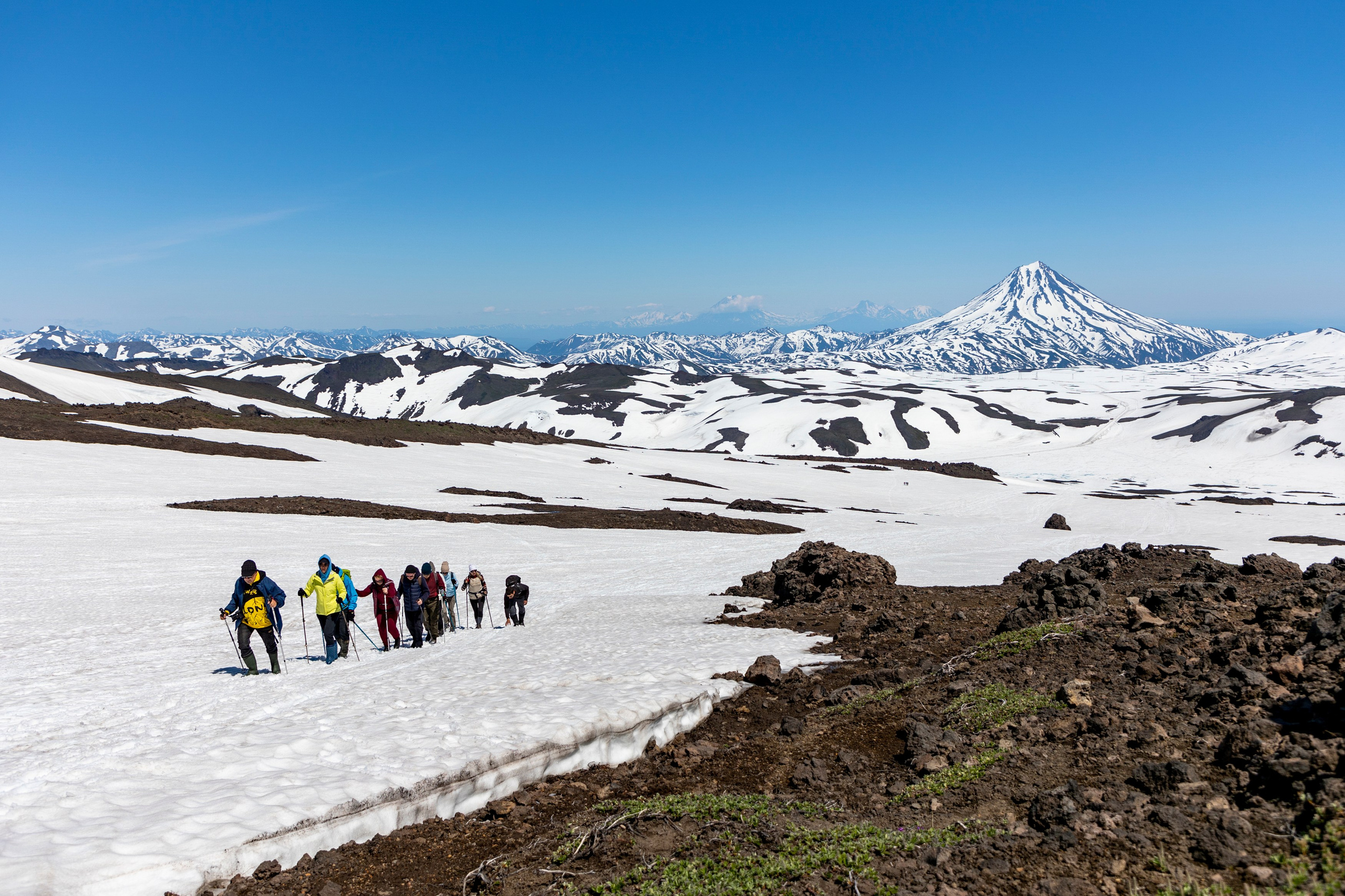 Вулкан Горелый — кратеры, озёра и походы. Время Камчатки: чтобы найти свой путь, нужно скорость умножить на время