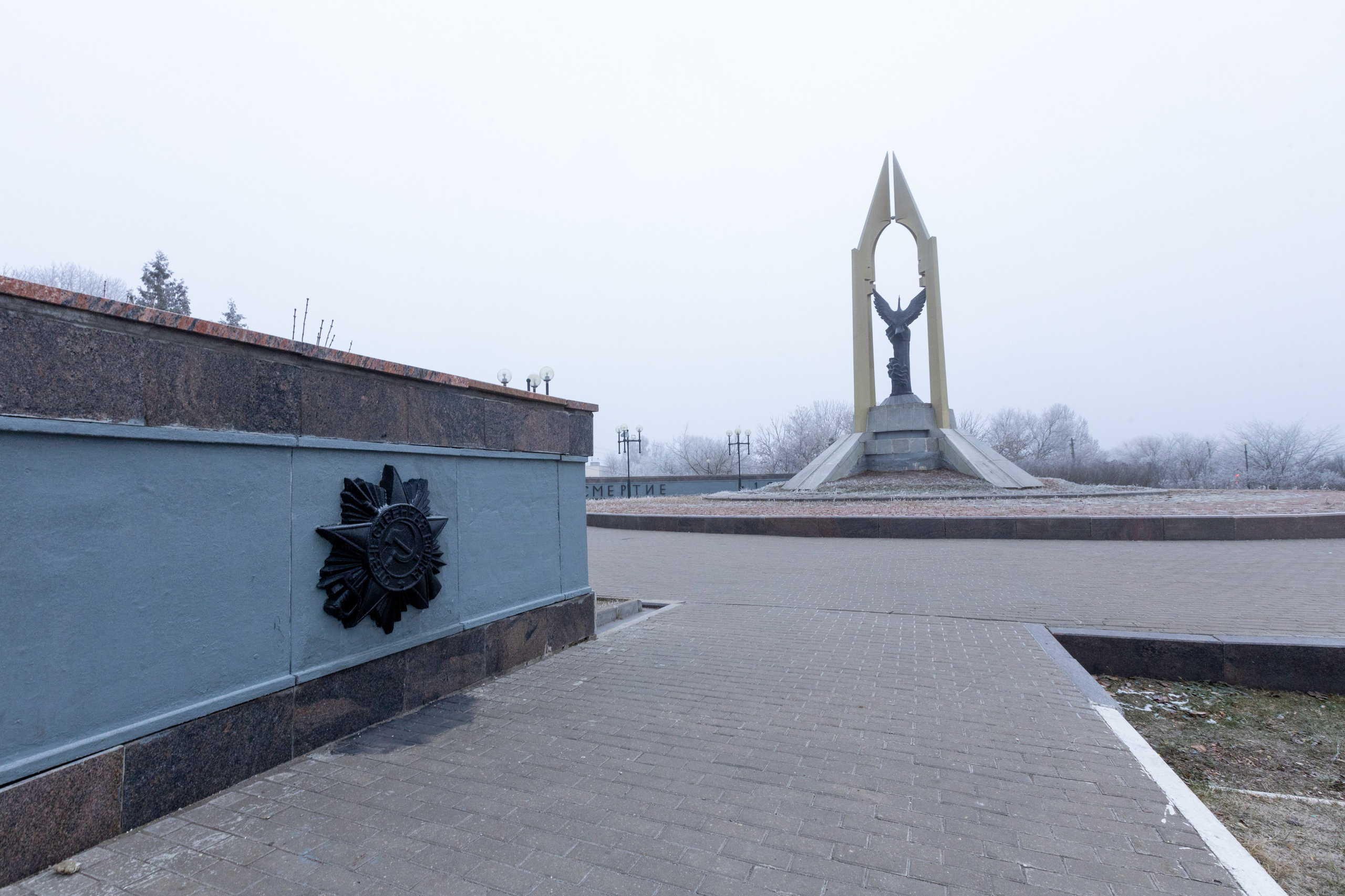 Иней — Менделеевский. Мемориалы Героям Великой Отечественной Войны. Фотограф в Туле Крупский АнДРей. Фотостудия «КАДР71» в Туле