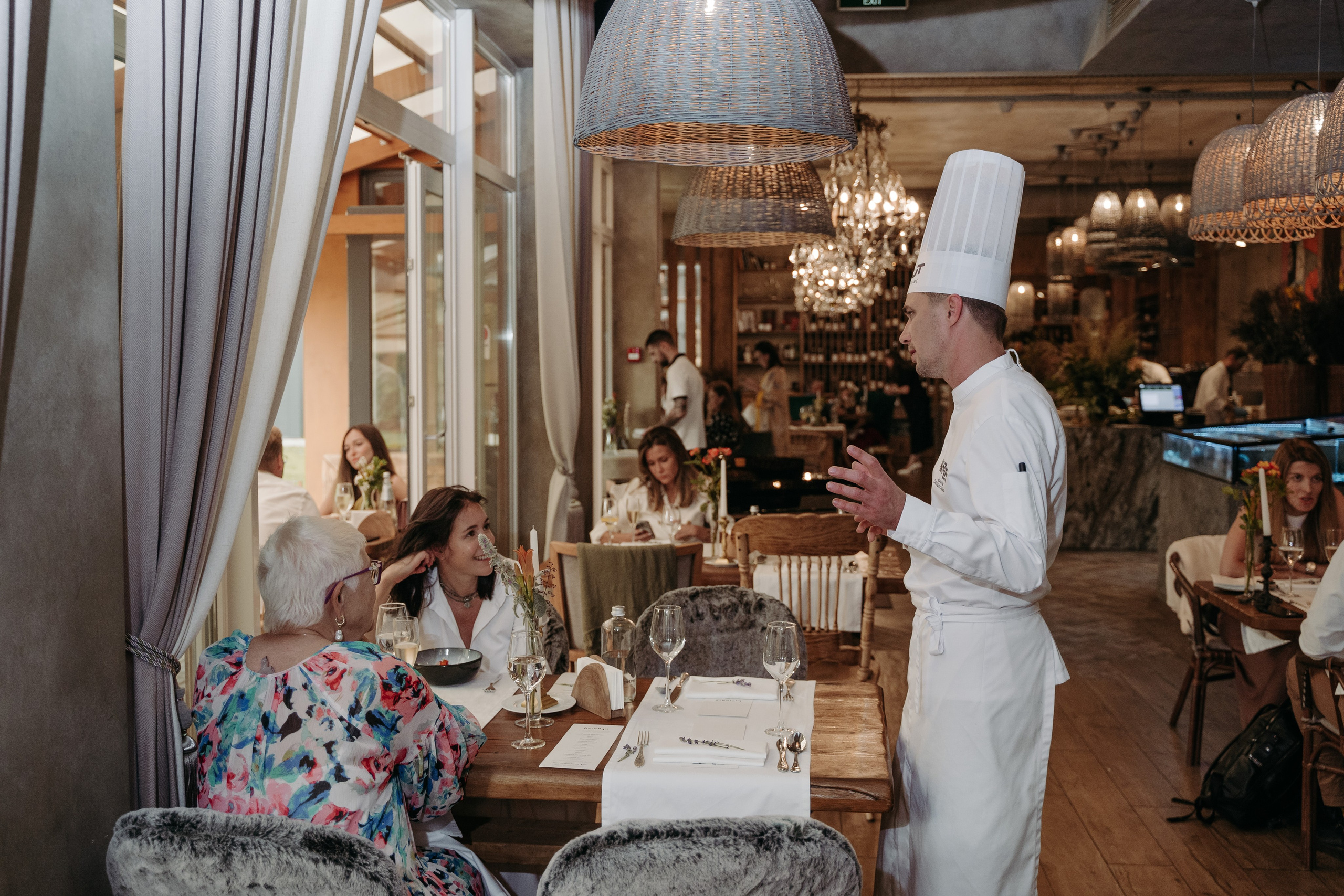 Открытый ужин с Mishlen Шеф Поварами. Репортажный и свадебный фотограф в Москве Рая Небогатова