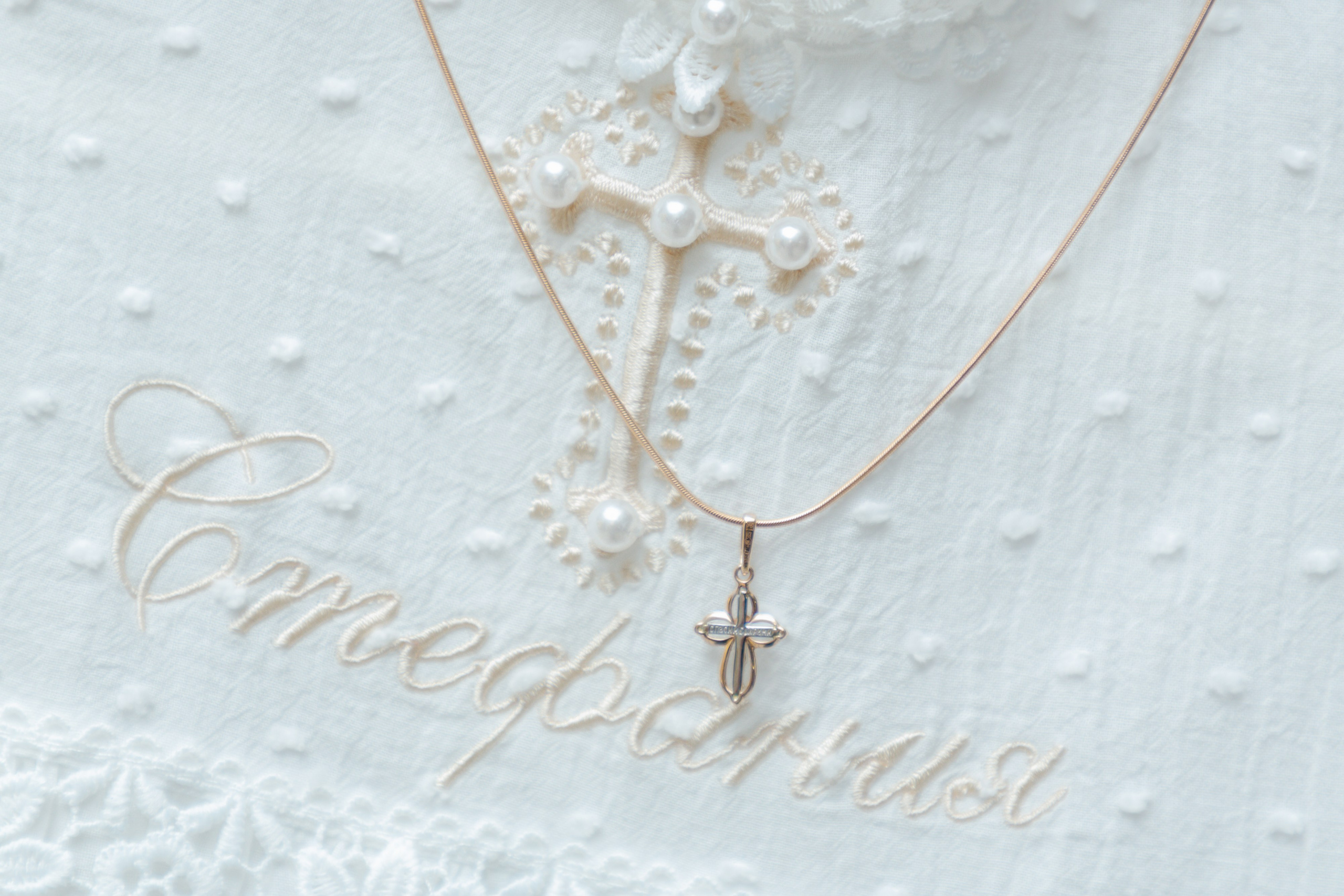 Церковь чудотворной иконы Божией Матери Всех Скорбящих Радость с грошиками. Фотограф на крещение в Санкт Петербурге