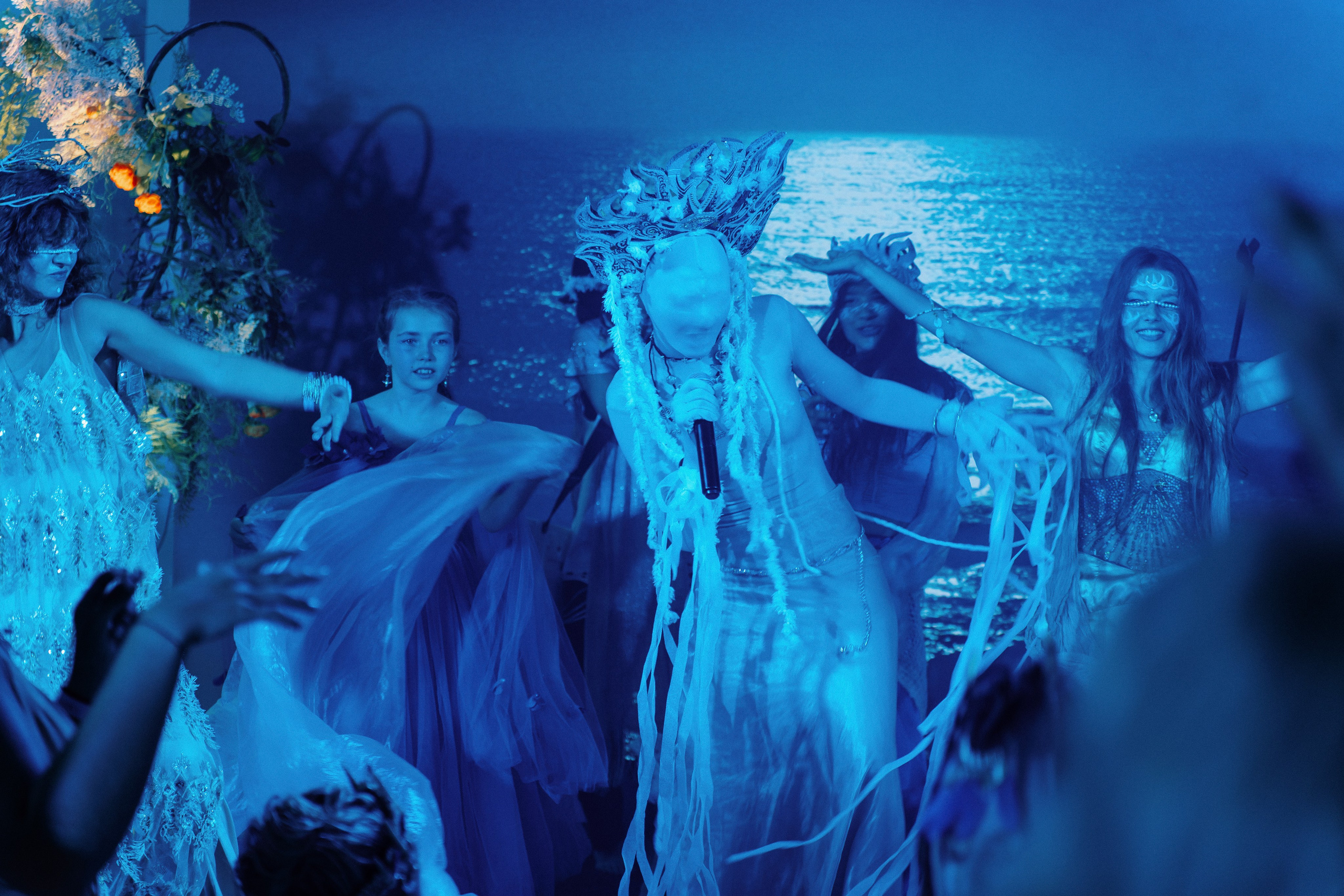 Festival Umerotvorine By Pramika. Я занимаюсь событийной, свадебной, товарной, студийной… фотографией