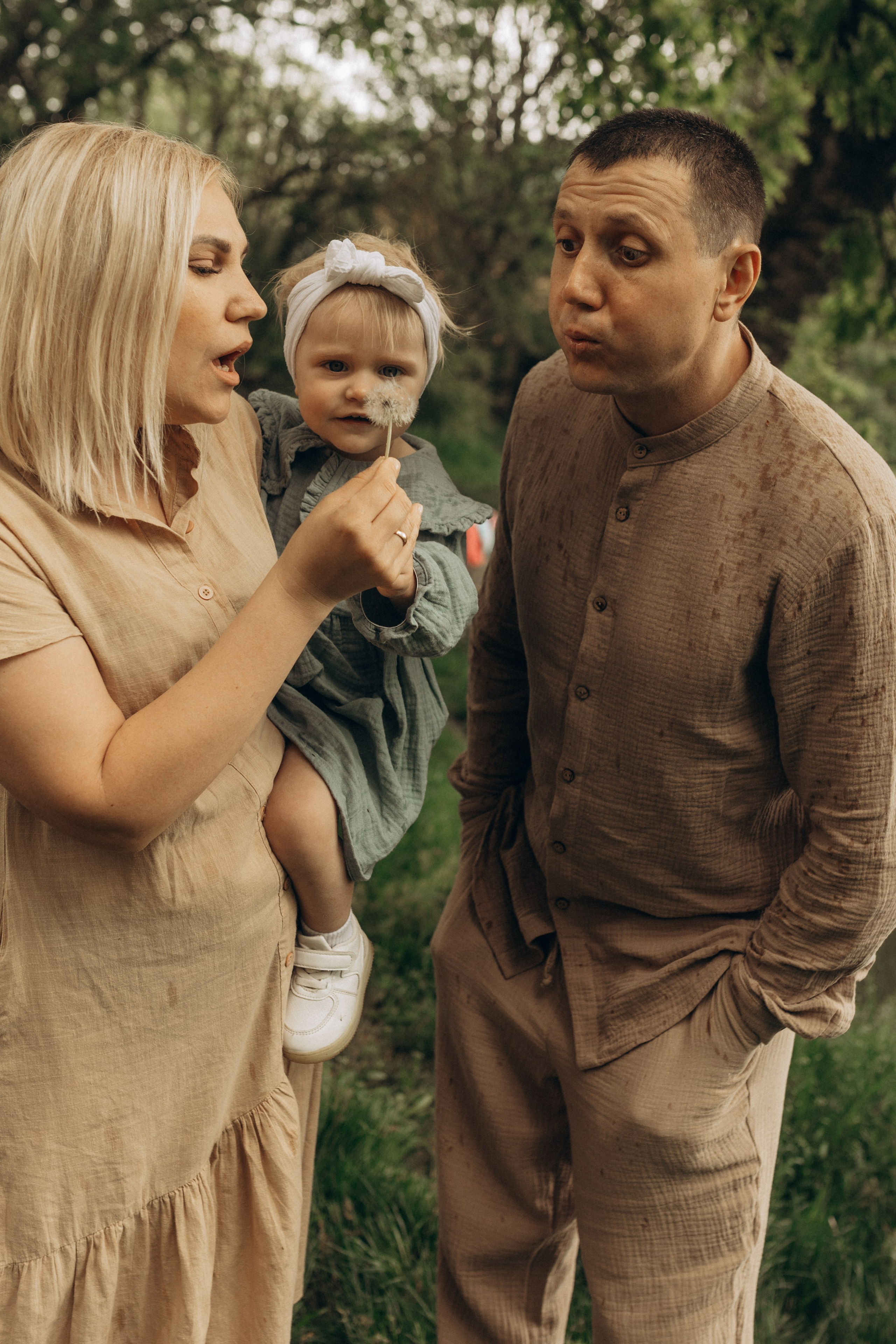 Фотосессия под летним дождем с Алексеем, Юлией и их доченьками. Фотограф в Ставрополе Svetlana Matveeva