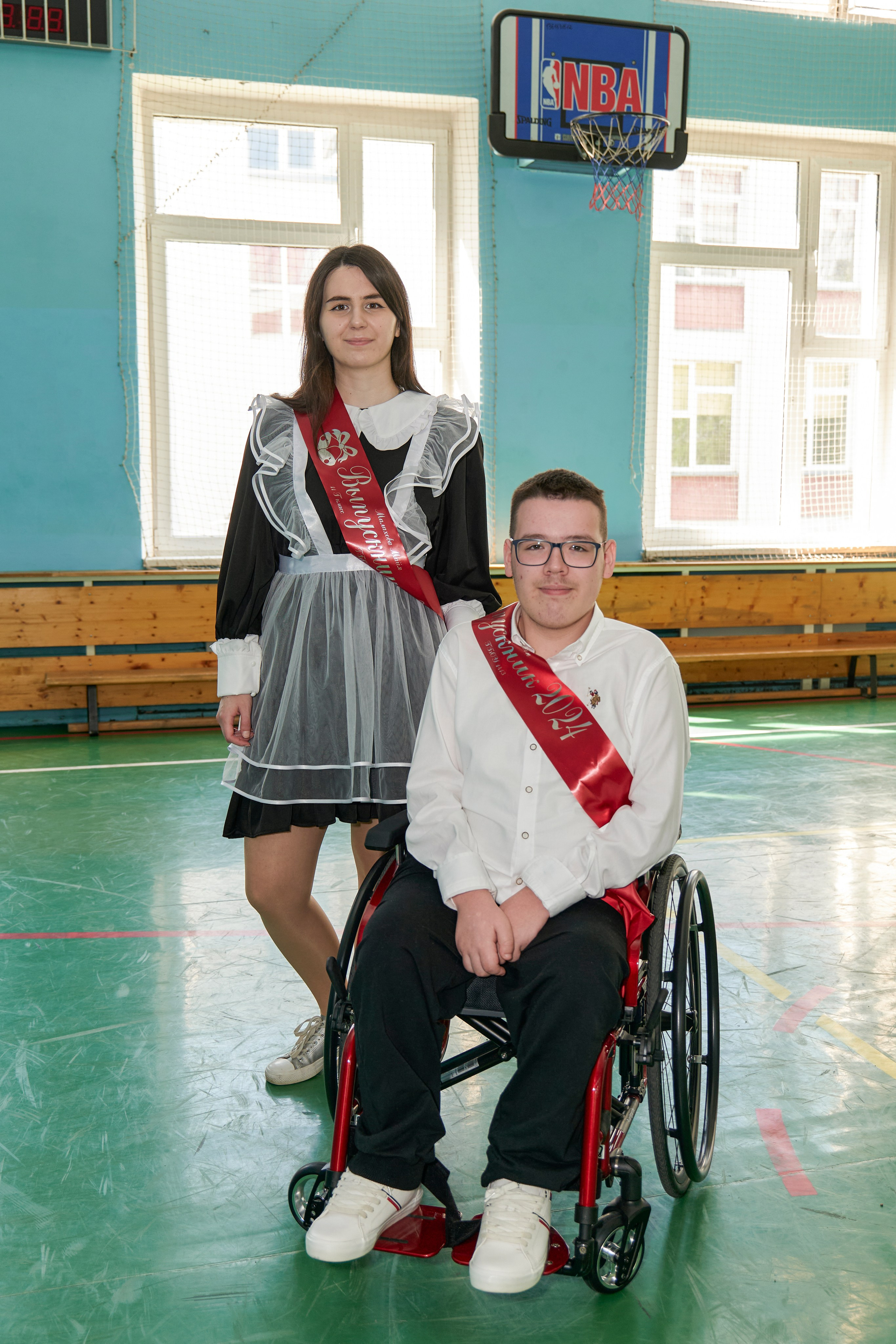 Последний звонок школа 1413. Детский и семейный фотограф г. Москва Оксана Катаджи