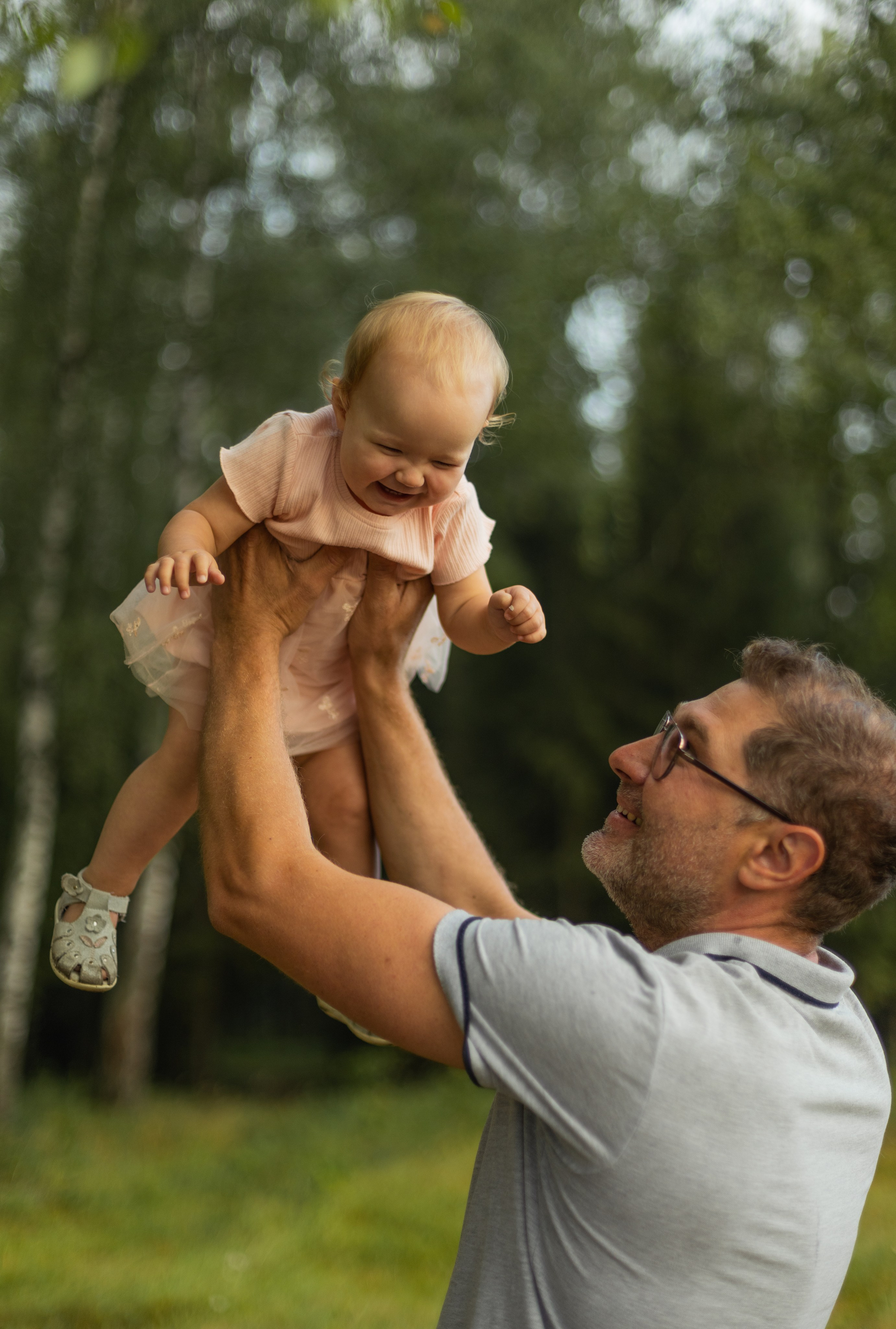 Евгений с семьей. Главная
