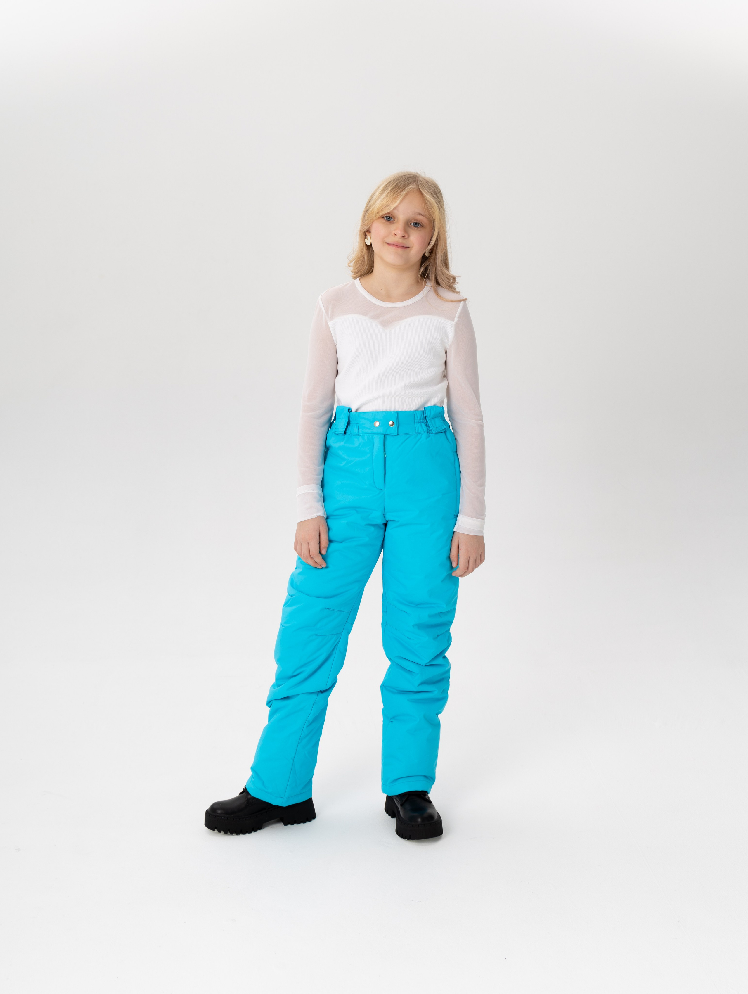 Каталожная съемка детской одежды для маркетплейса. Фотограф в Новосибирске Анна Полторацкая