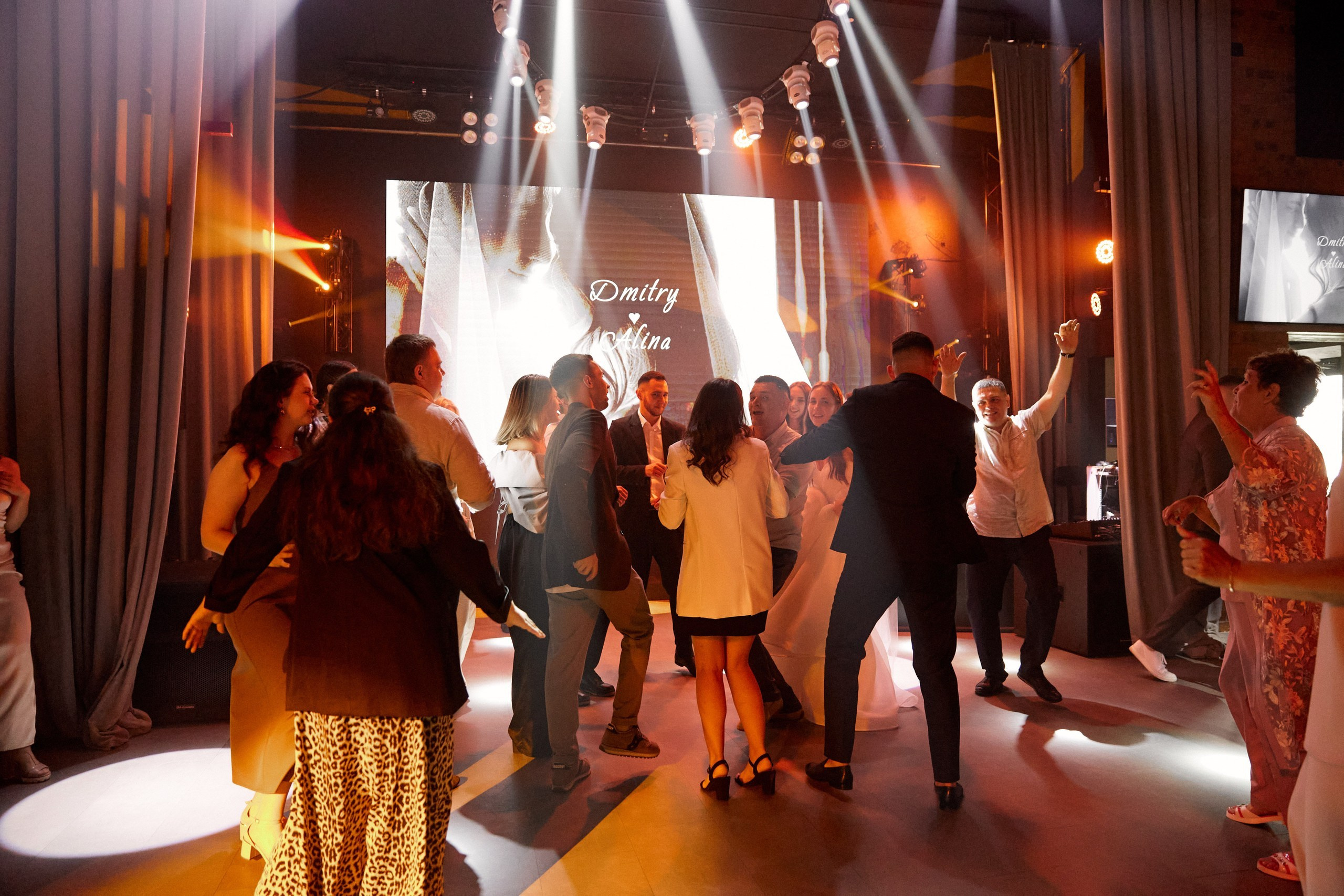 Посмотреть серию. Свадебный и семейный фотограф в Красноярске Тряпчев Павел