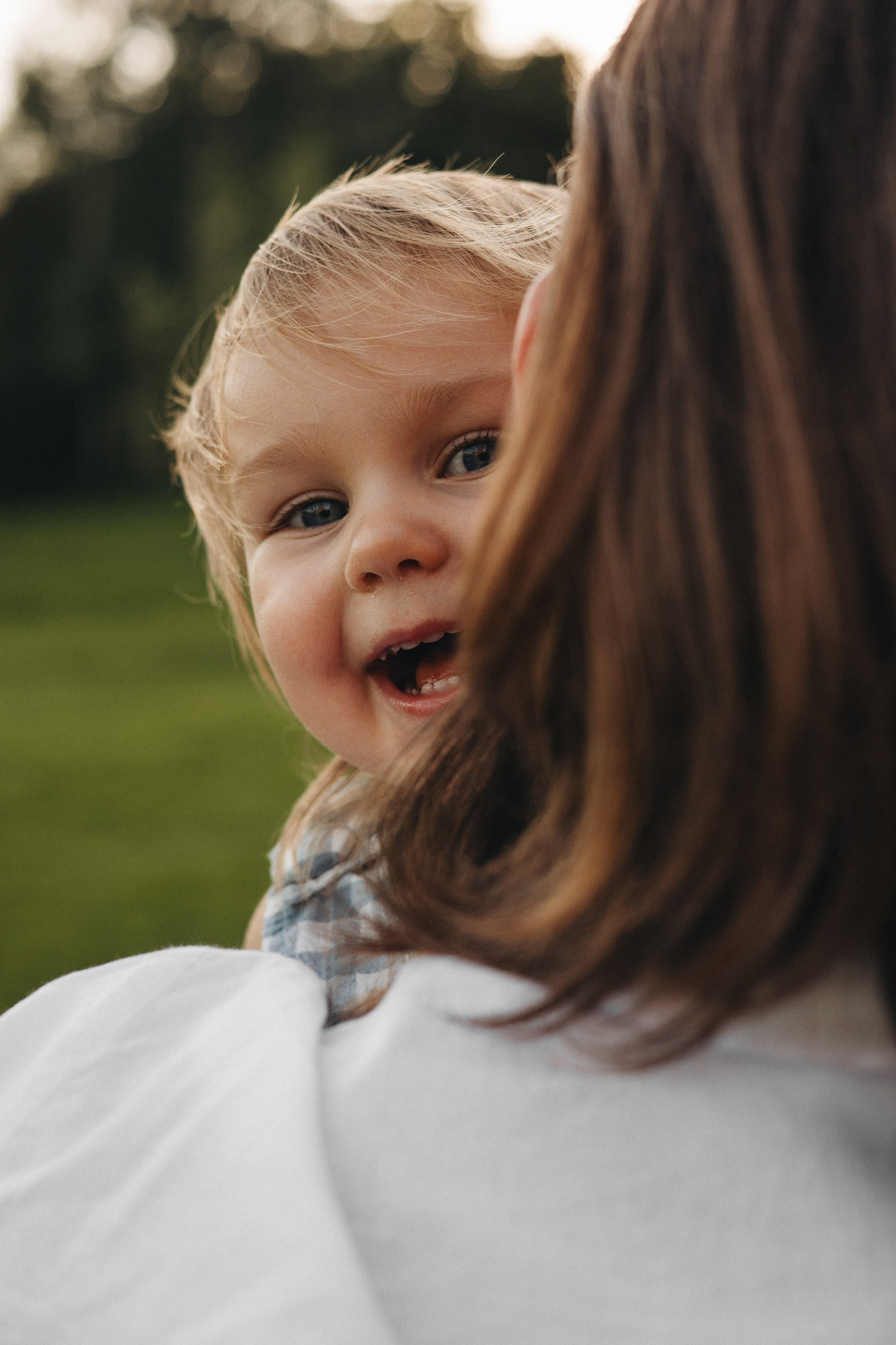 Семейная фотосессия в Коломенском парке. Портретный и семейный фотограф в Москве Мария Рослякова