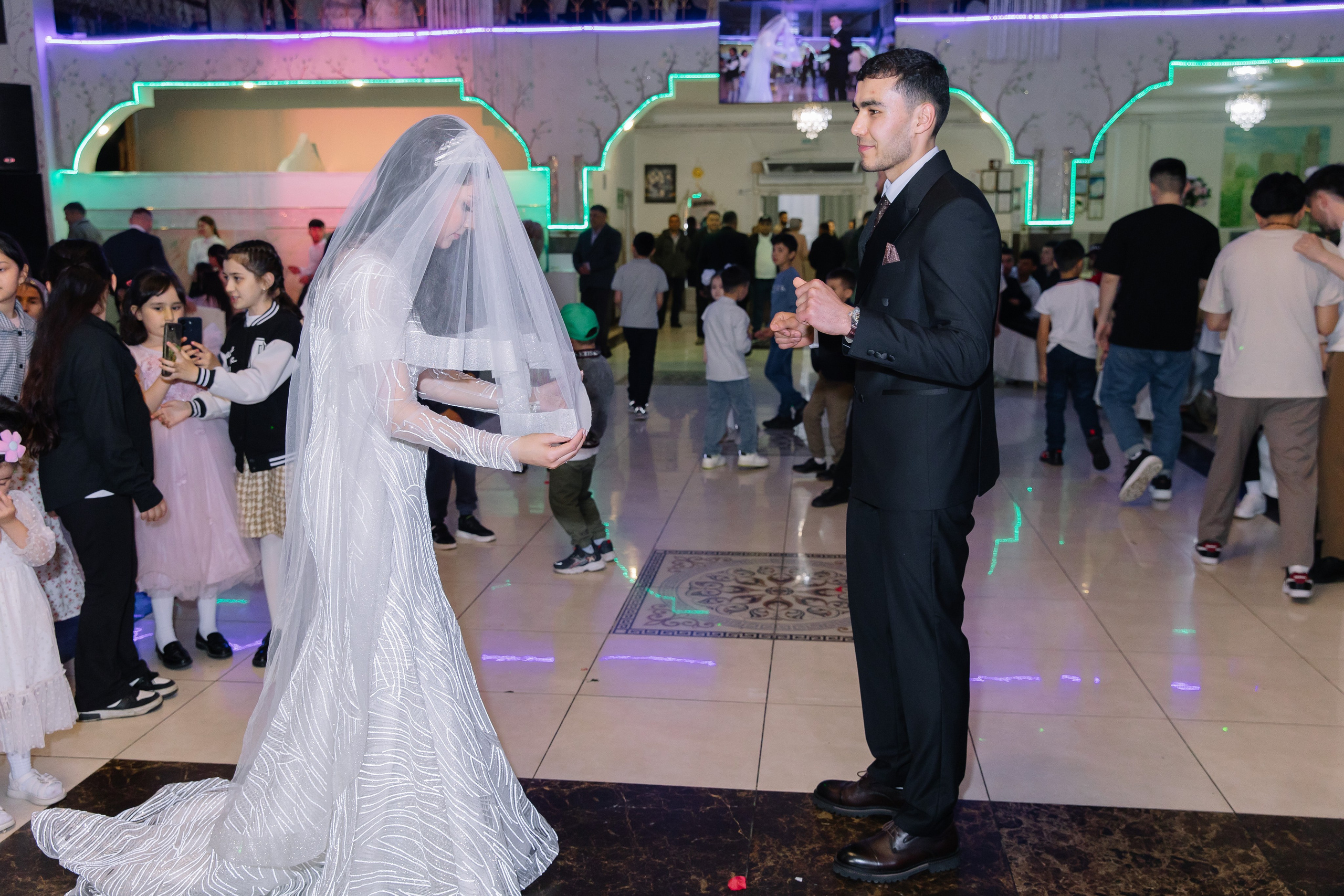 Свадьба Мадиброхим & Гулжамол. Свадебный фотограф в Новосибирске Лидия Александровна