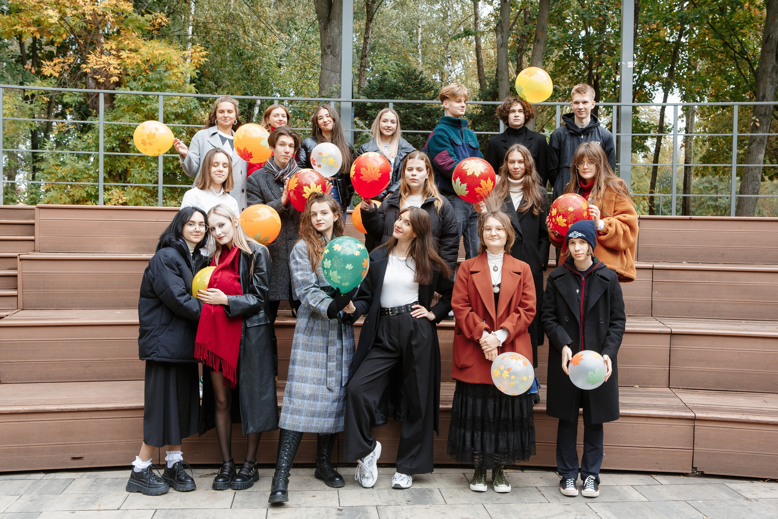 Осень Гимназия 12 11 А 2023. Свадебный и портретный Фотограф в Липецке Дмитрий Котюков