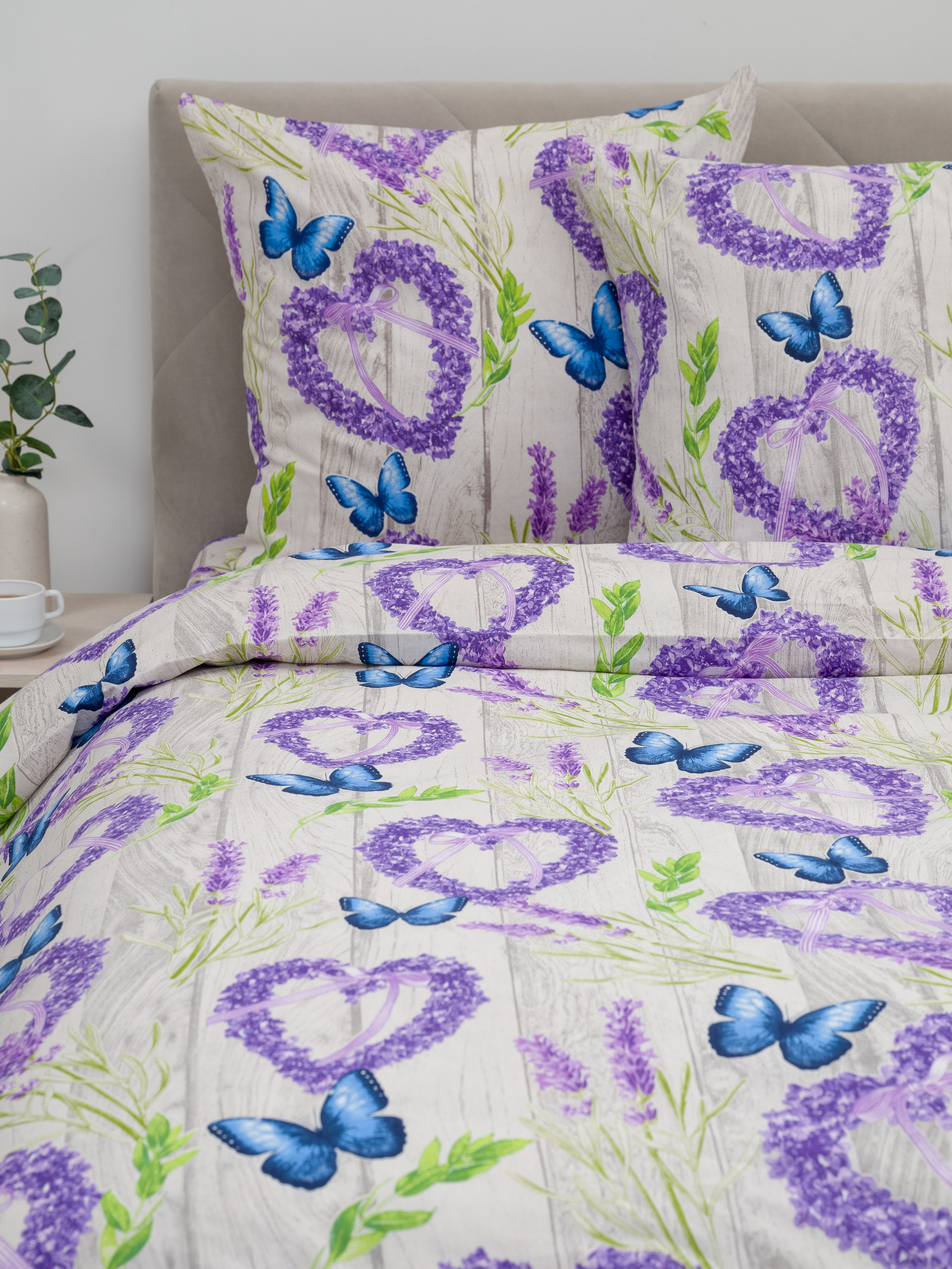 Съемка в студии «Изюм». Фотограф для маркетплейсов в г. Иваново Клещенок Юлия