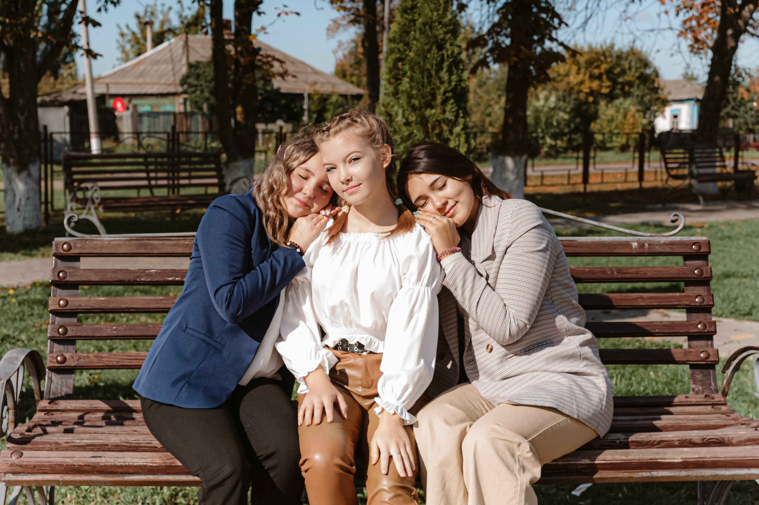 Друзья. Выпускные альбомы. Фотограф Ксения Борисова