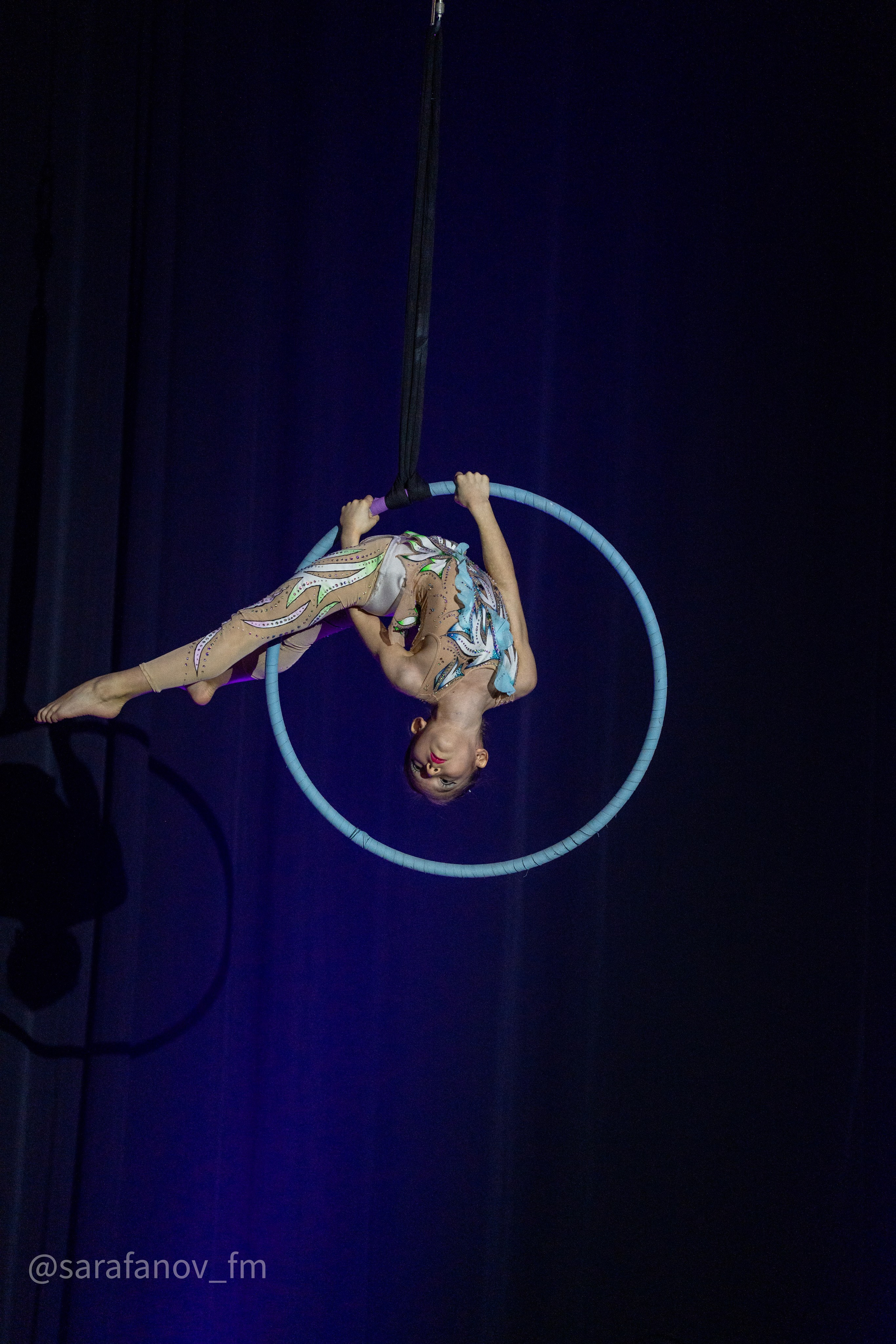 Соревнования — воздушная гимнастика. Фотограф Москва/ Дмитрий Сарафанов